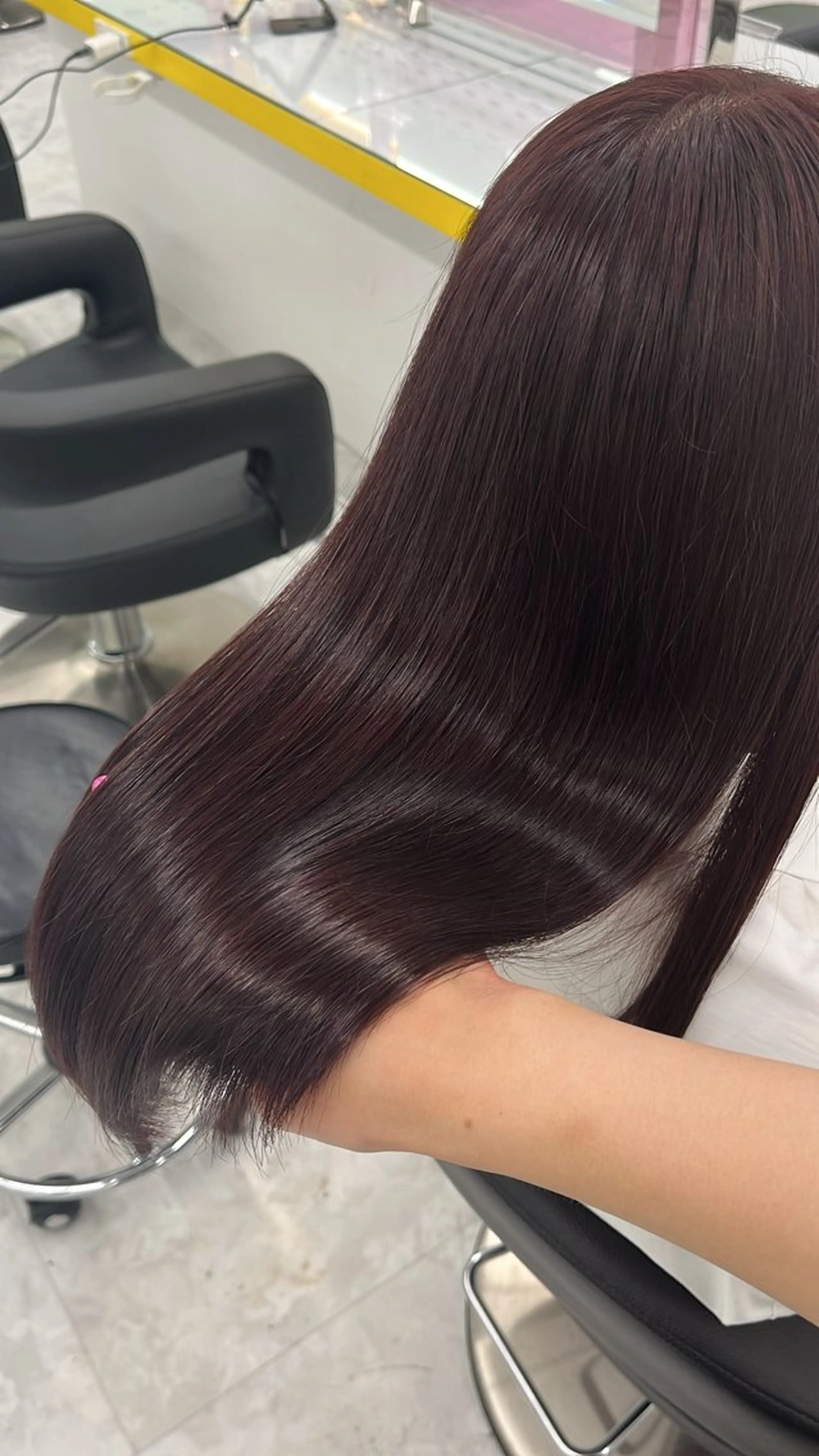 セミロング カラー ブリーチ ブリーチなしカラー レッドカラー 髪質改善 トリートメント 🎀Girly艶髪カ ラー🎀Harukaのヘアスタイル