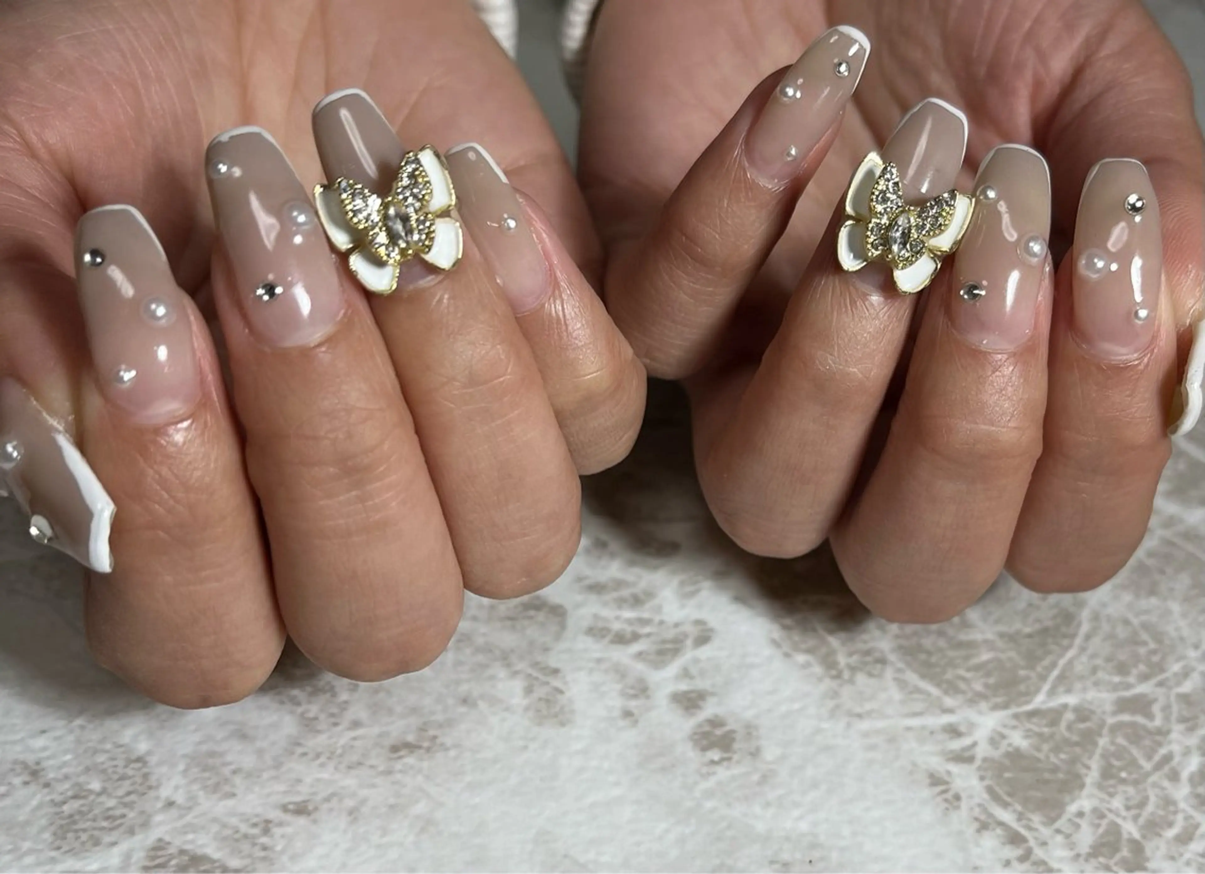 ネイル Ravi【胡町】 伊藤のネイルデザイン