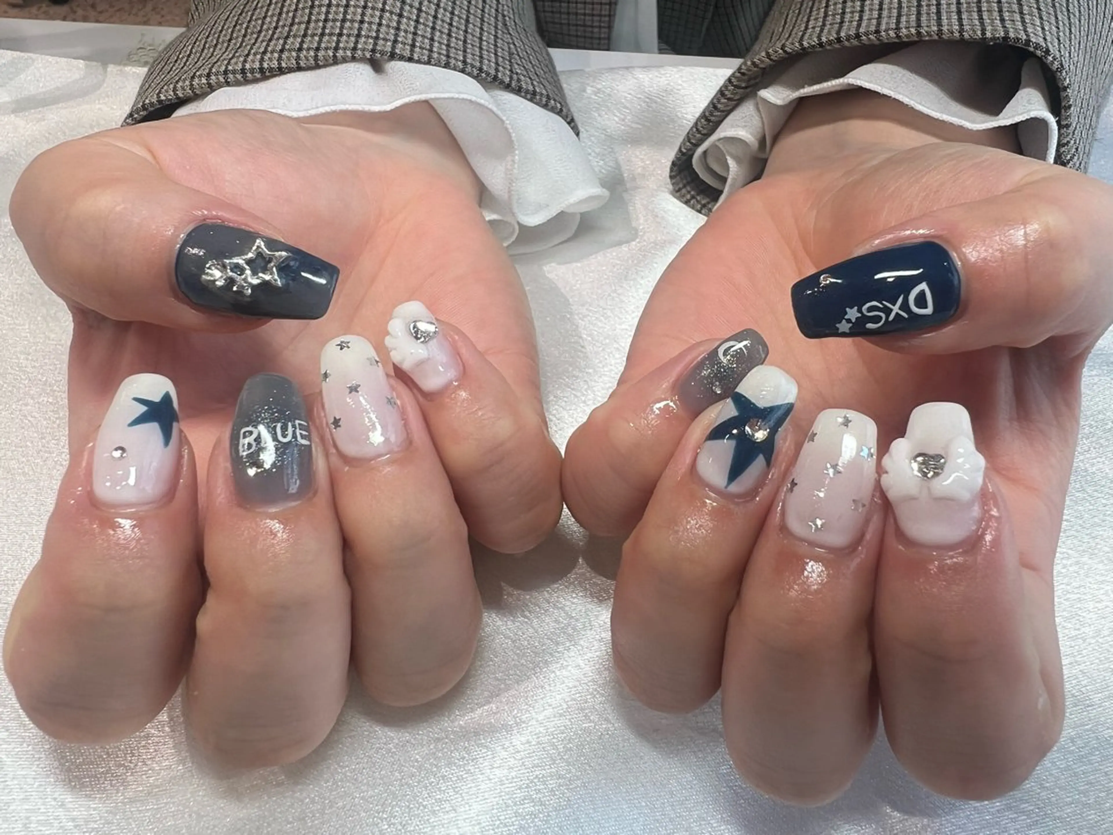 ネイル ROY 心斎橋🌷 Naraのネイルデザイン