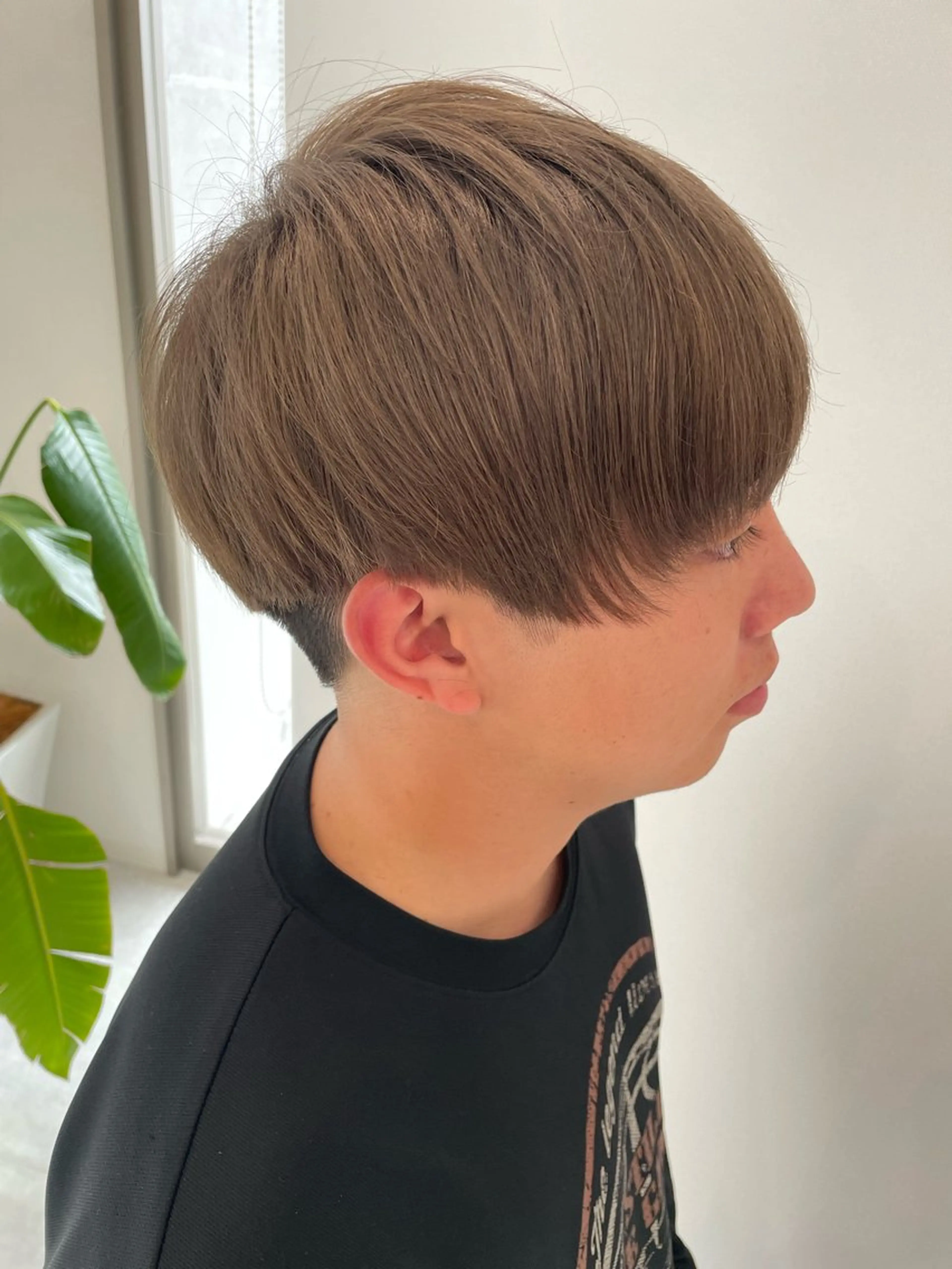 カラー メンズ ベージュカラー ミルクティーベージュ moiBlanc所属・パーマ/ショートボブ Aoyagiのヘアスタイル