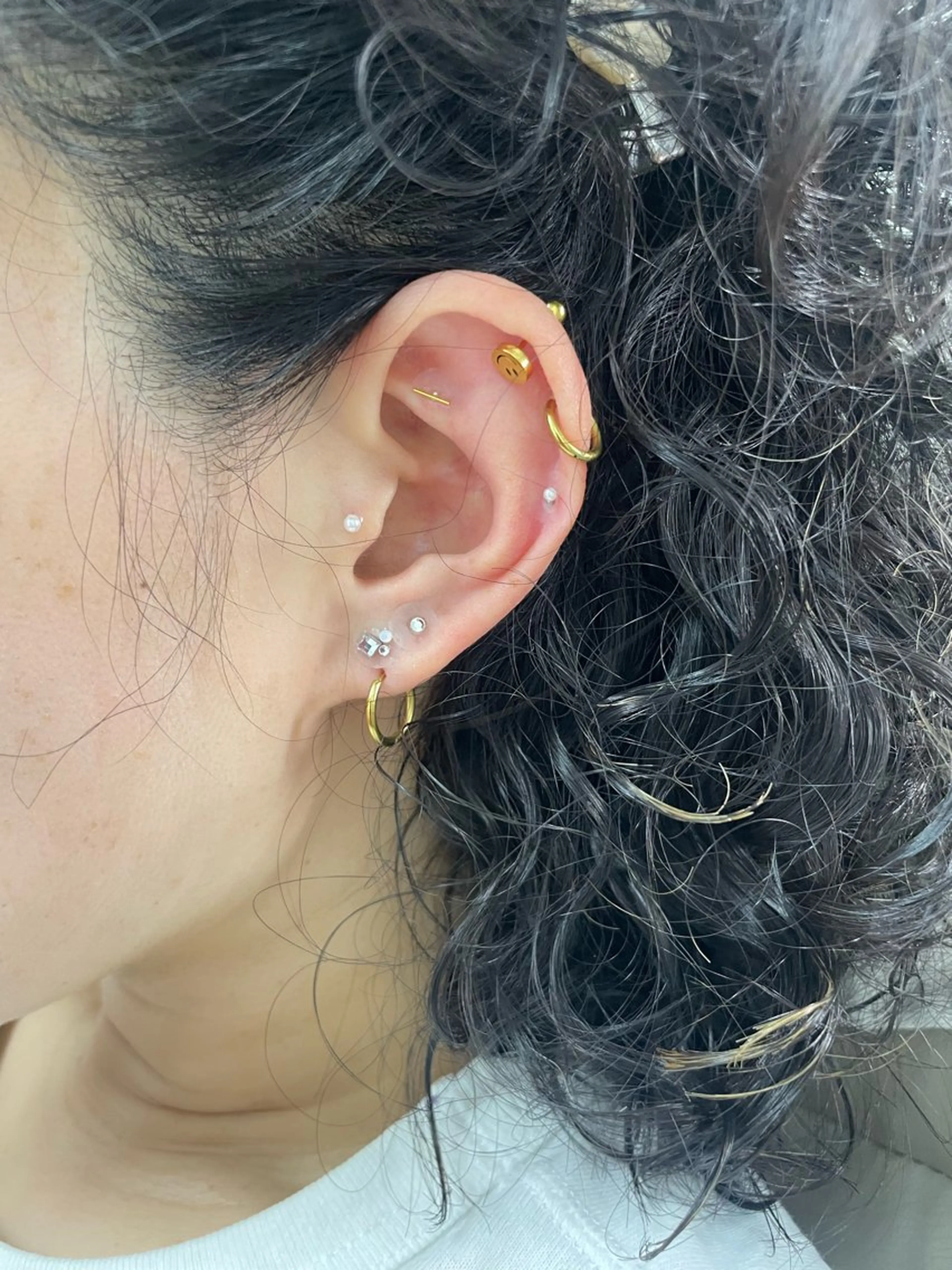 岡田 綾乃の眉毛・アイブロウイメージ