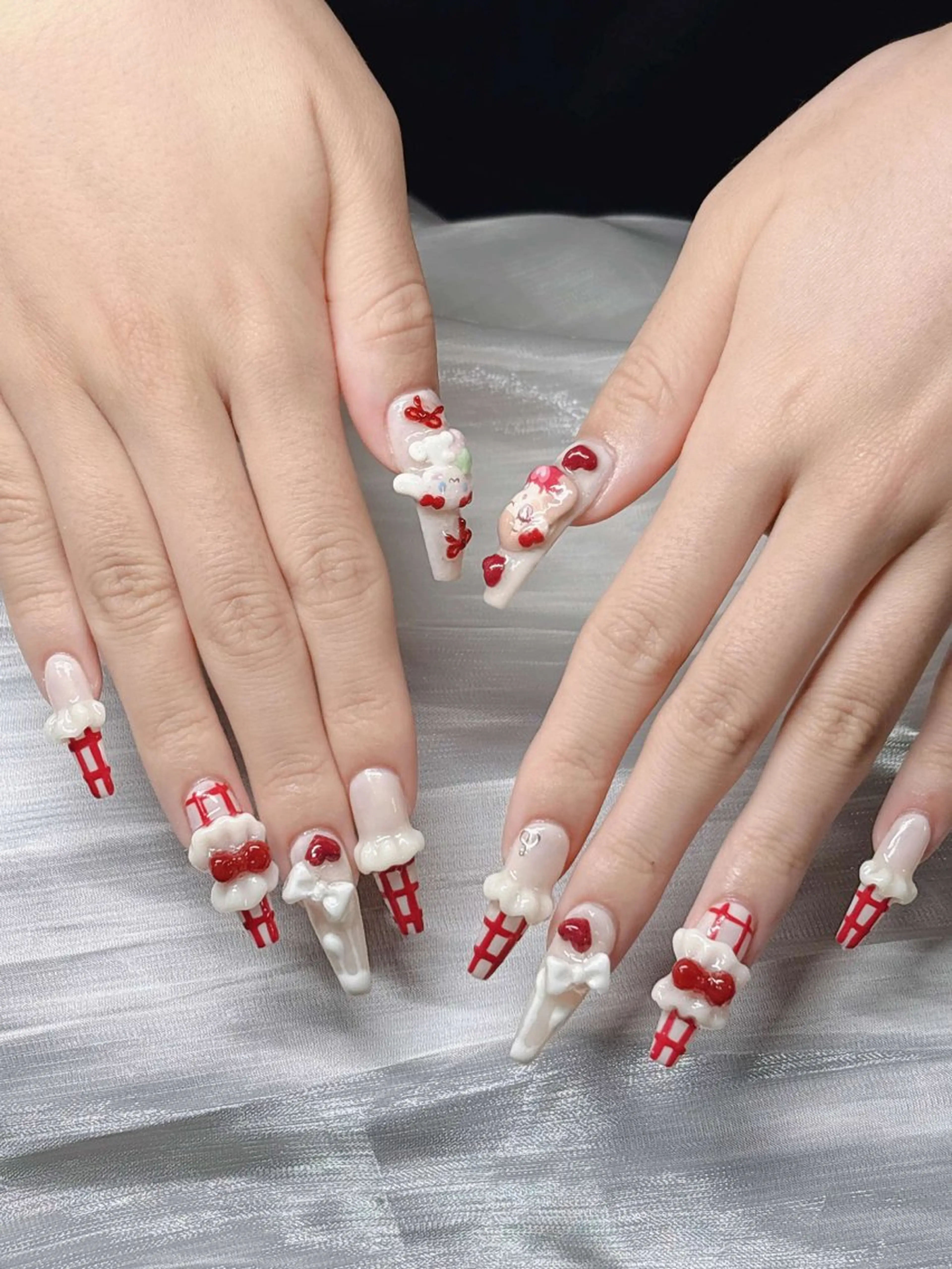 ネイル ハンドネイル Lee Nailsのネイルデザイン