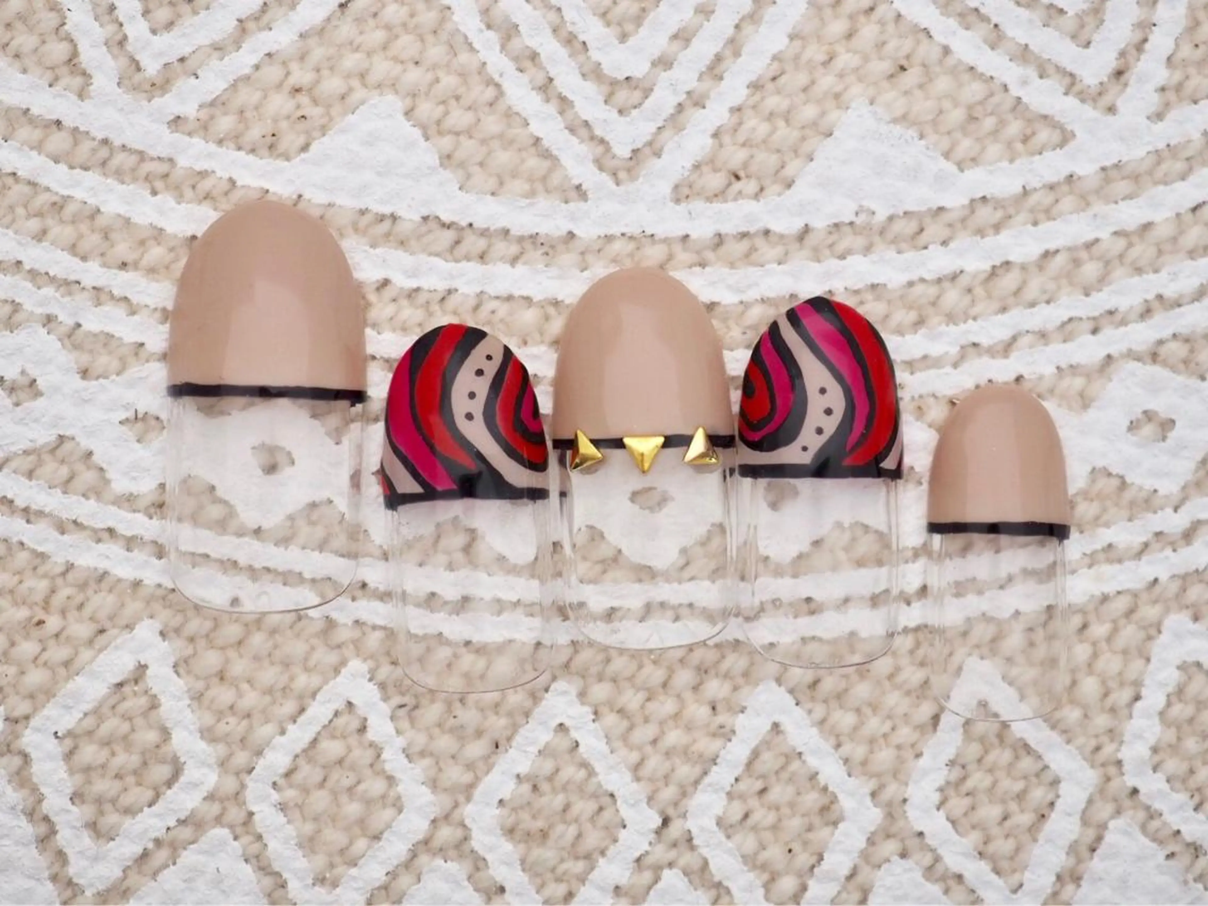 ネイル トップネイリスト Ribbon立川店のネイルデザイン