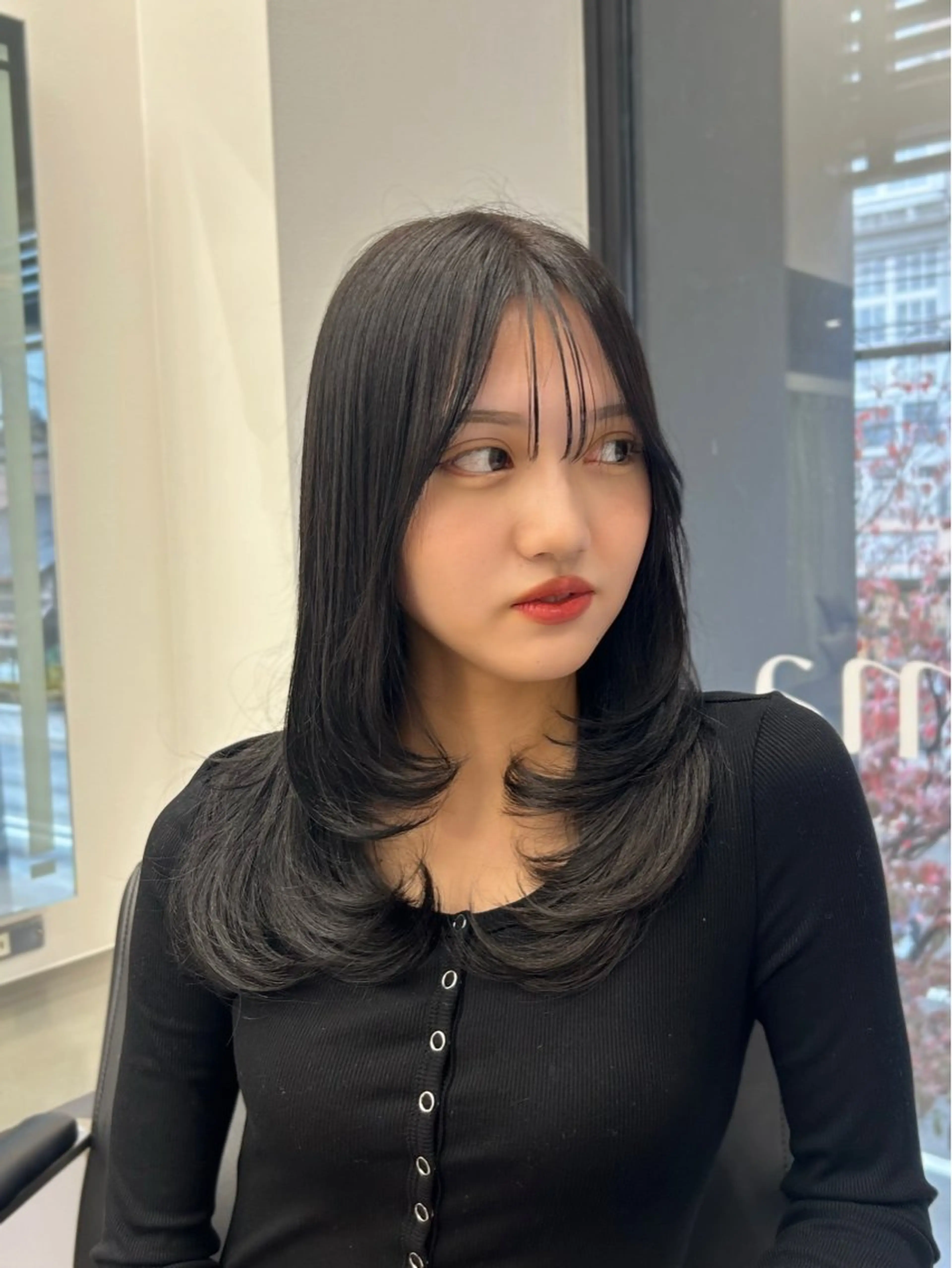 ロング レイヤーカット 大人レイヤー/艶美髪 🇺🇸TOMONAのヘアスタイル