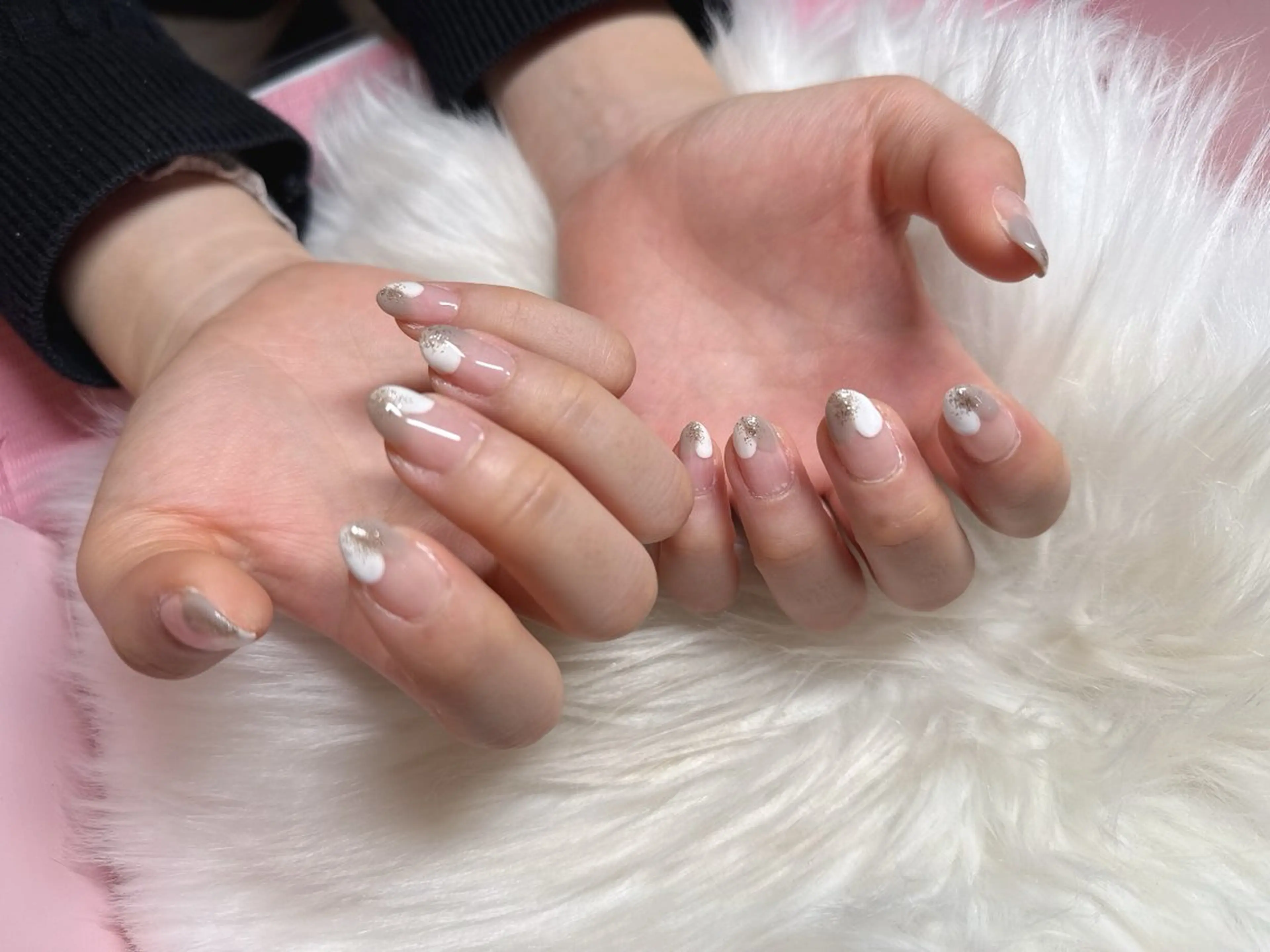 ネイル Amoureuse Satomiのネイルデザイン