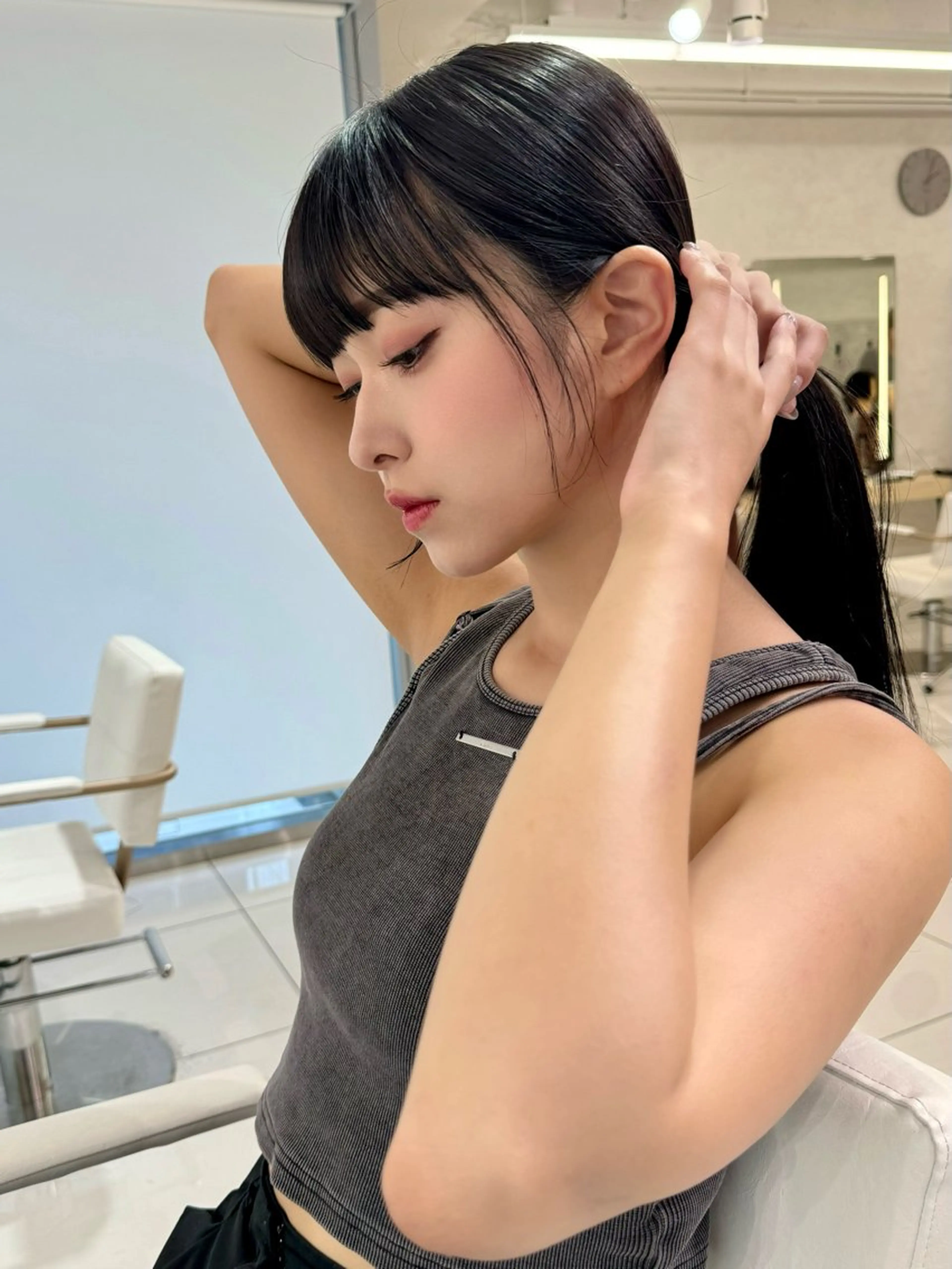 ロング カット 三鷹で1番ショート ボブをカットする新谷のヘアスタイル