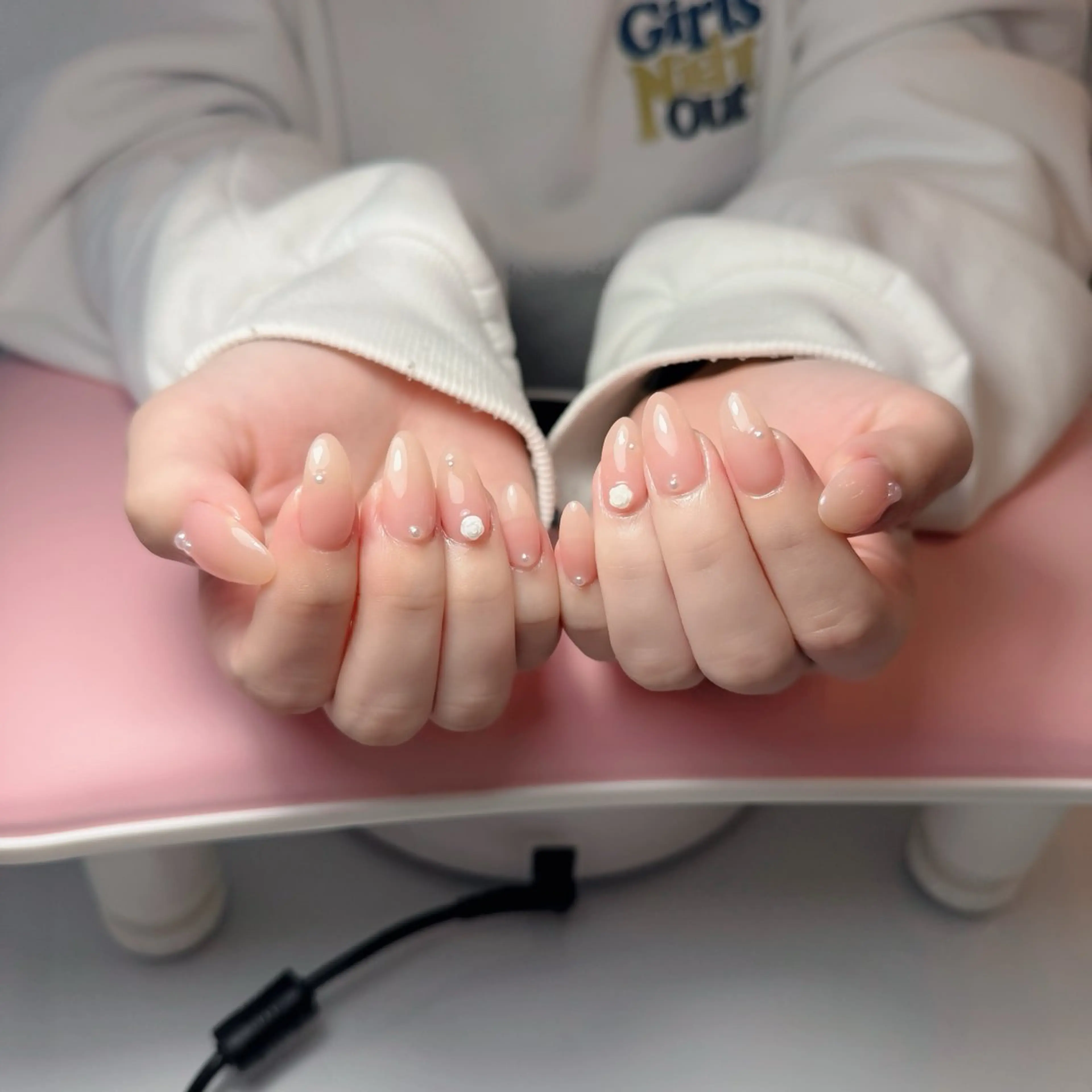 ネイル チークネイル フレンチネイル グラデーション 韓国ネイル マグネットネイル Hana Nailのネイルデザイン