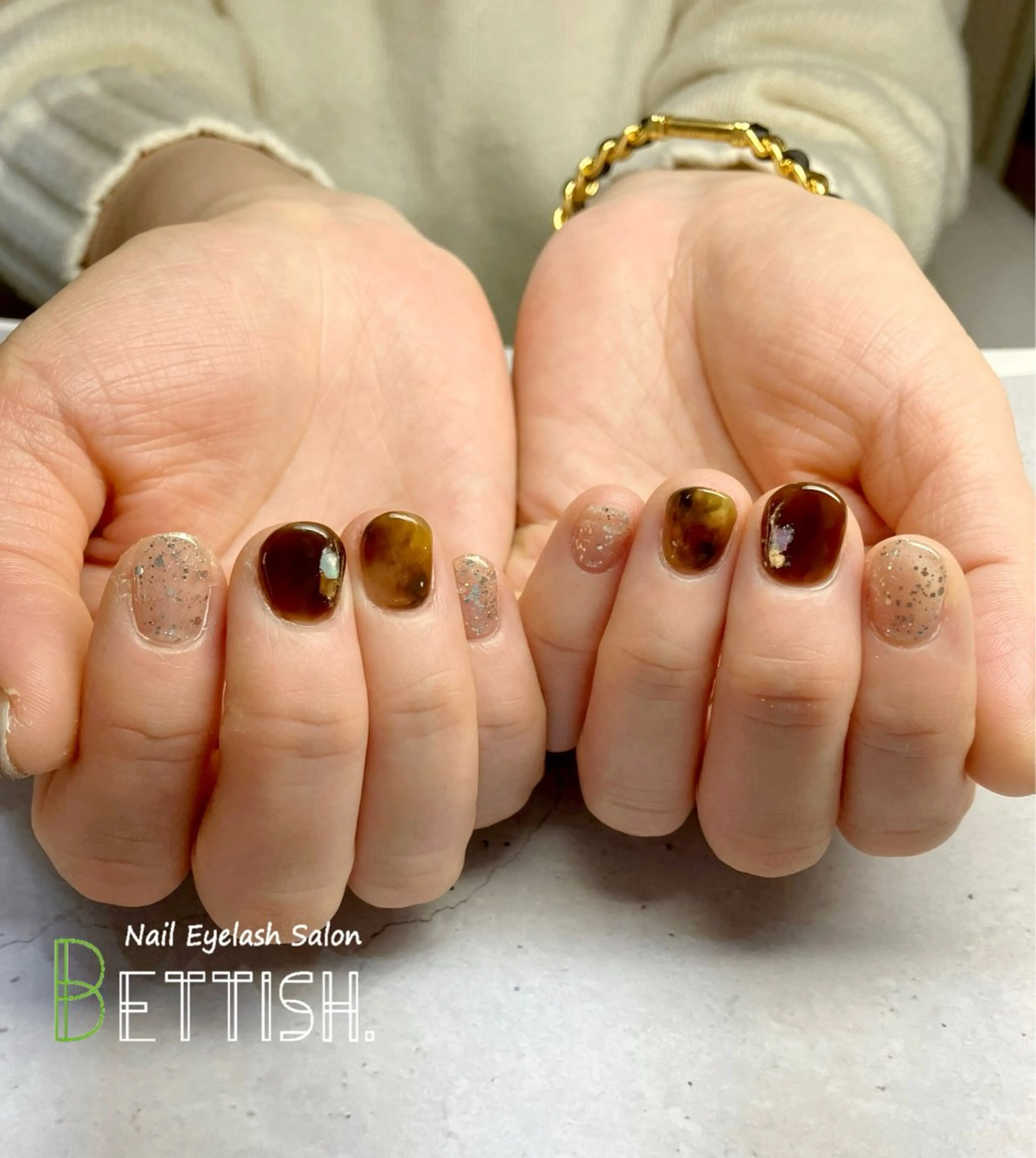 ネイル べっ甲ネイル BETTISH. KUMIKO☺︎︎のネイルデザイン