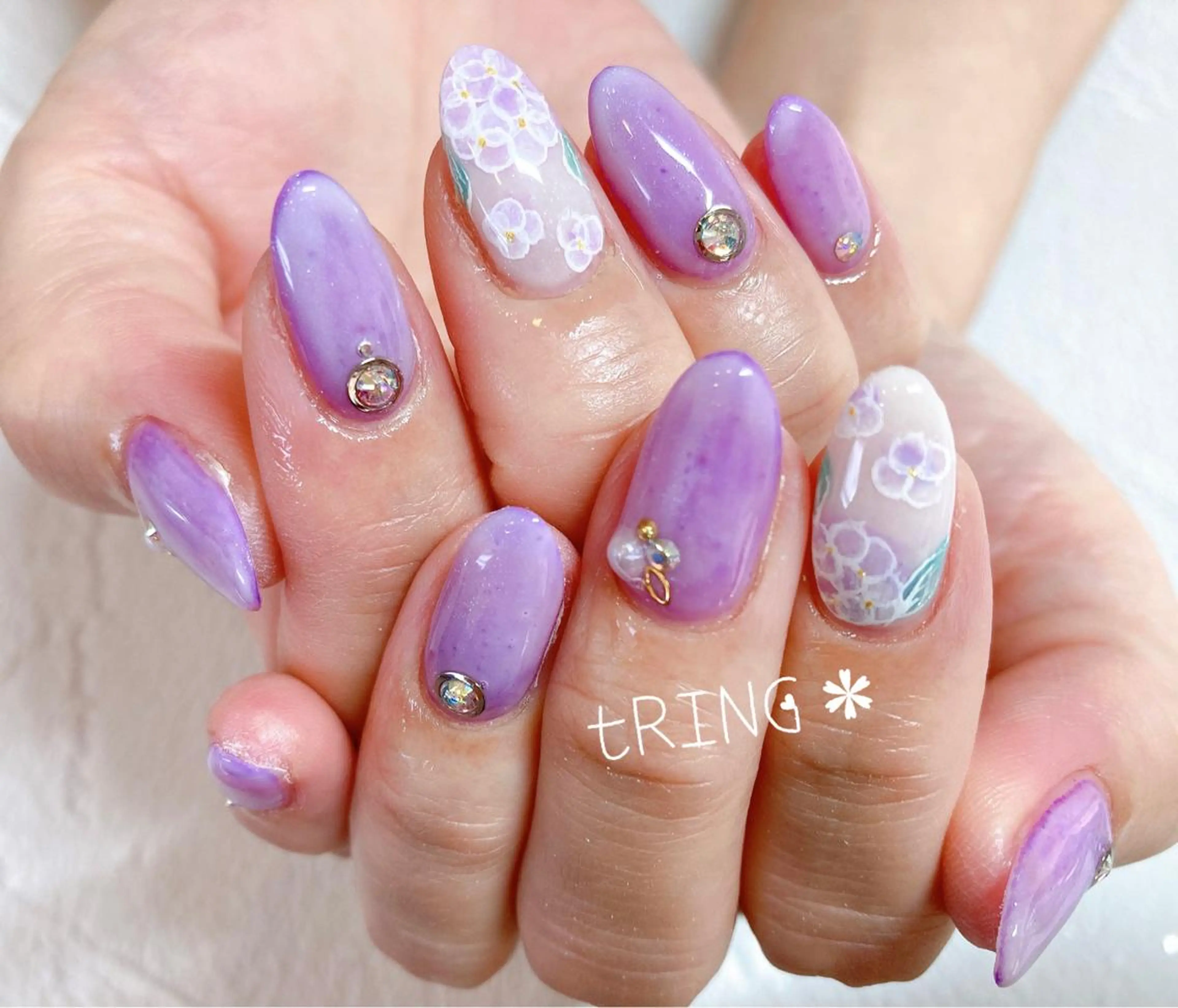 ネイル ハンドネイル tRING* しいの木台のネイルデザイン