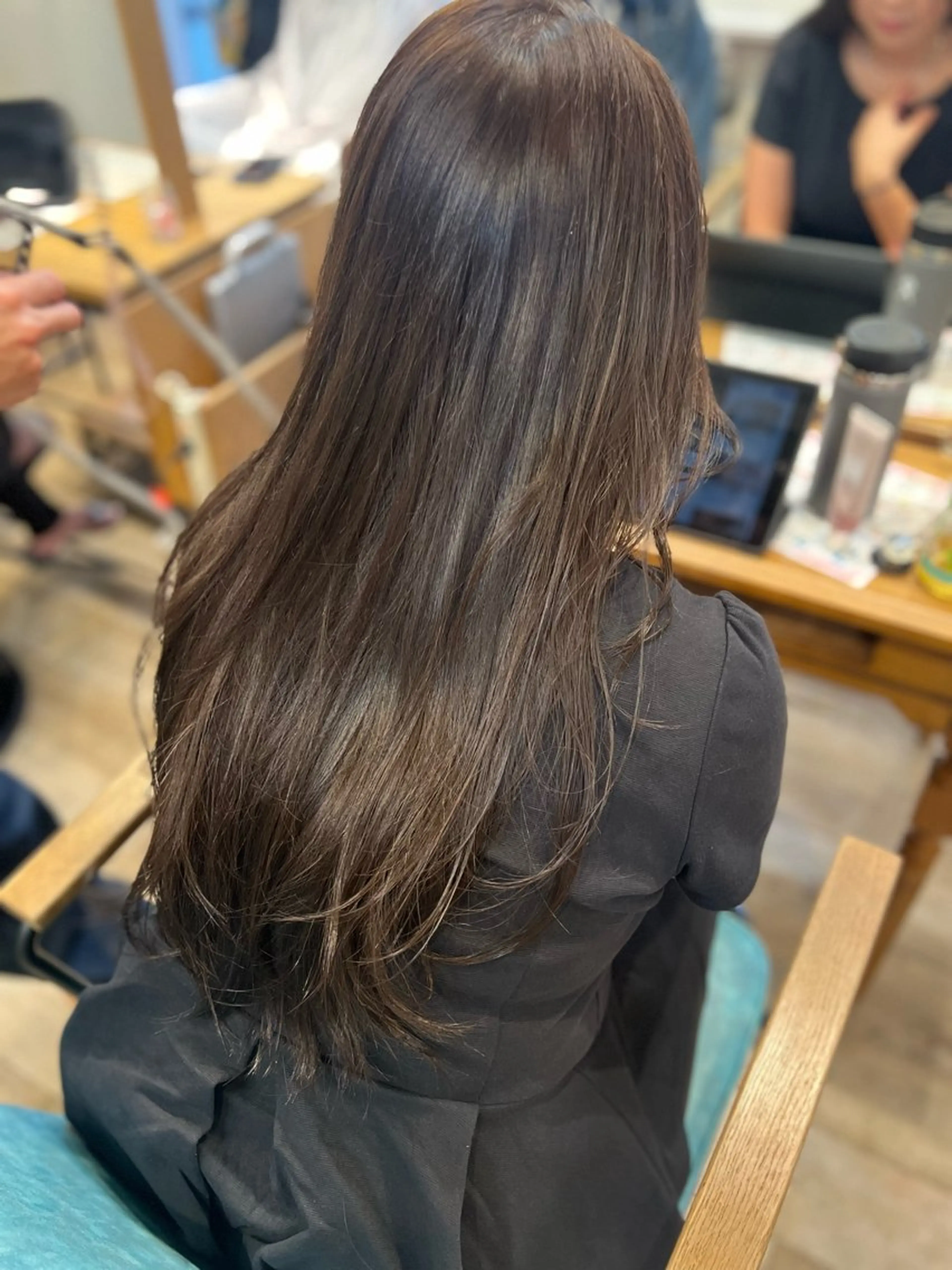 ロング カラー Liere Muuのヘアスタイル