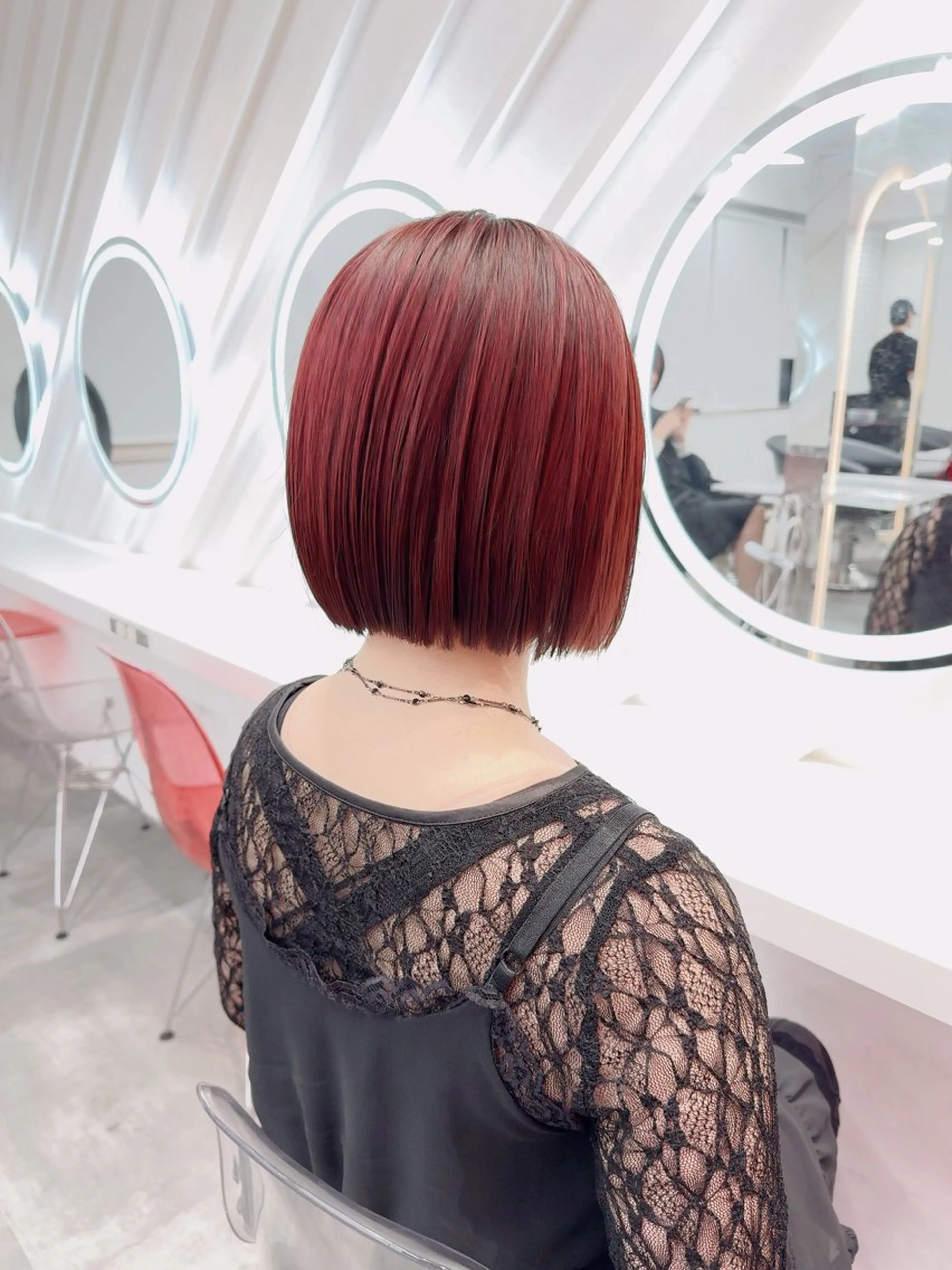 ショート カラー カット ヘアカラー トリートメント 莉乃/縮毛矯正/髪質 改善/艶カラーのヘアスタイル