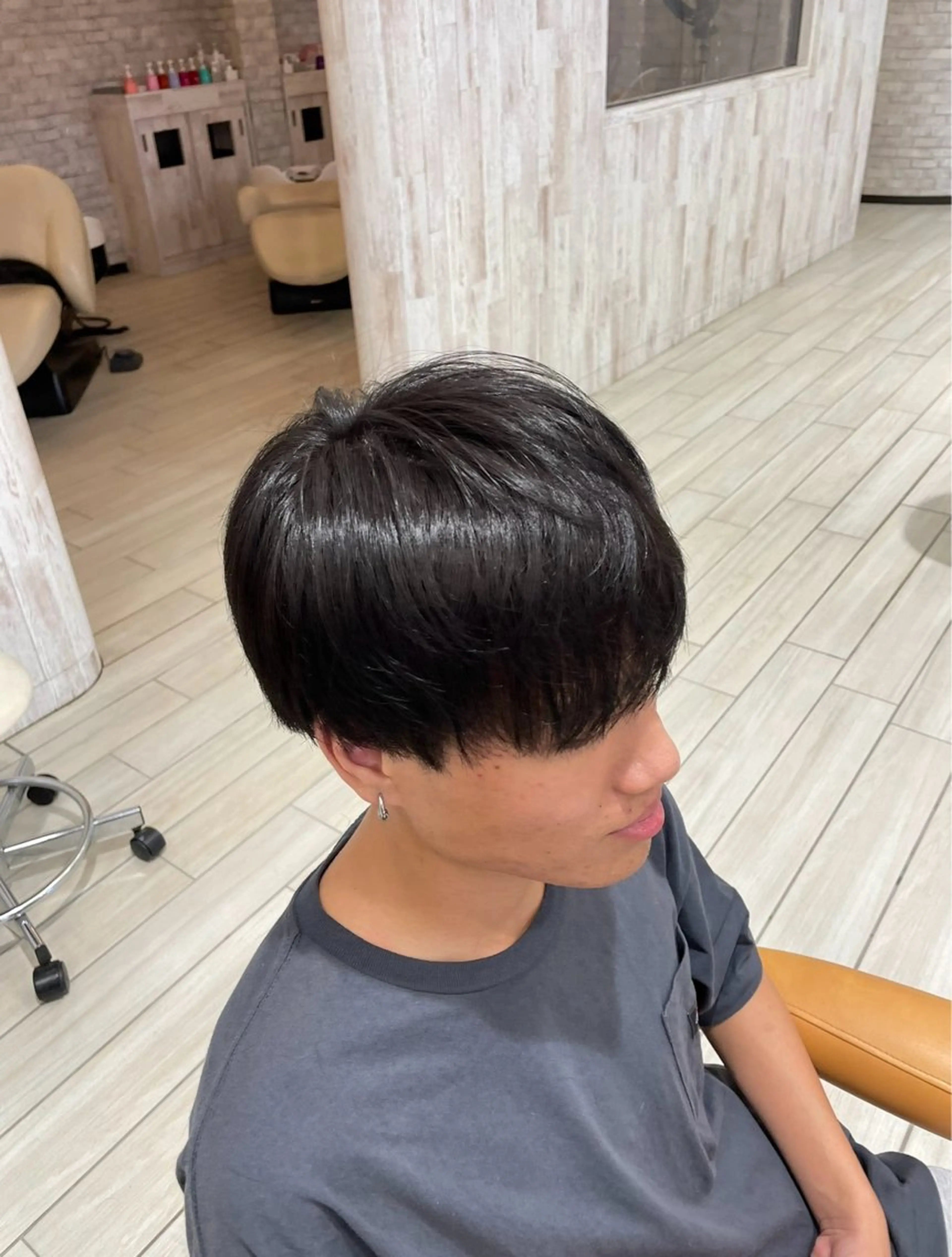 men's前髪カットの写真