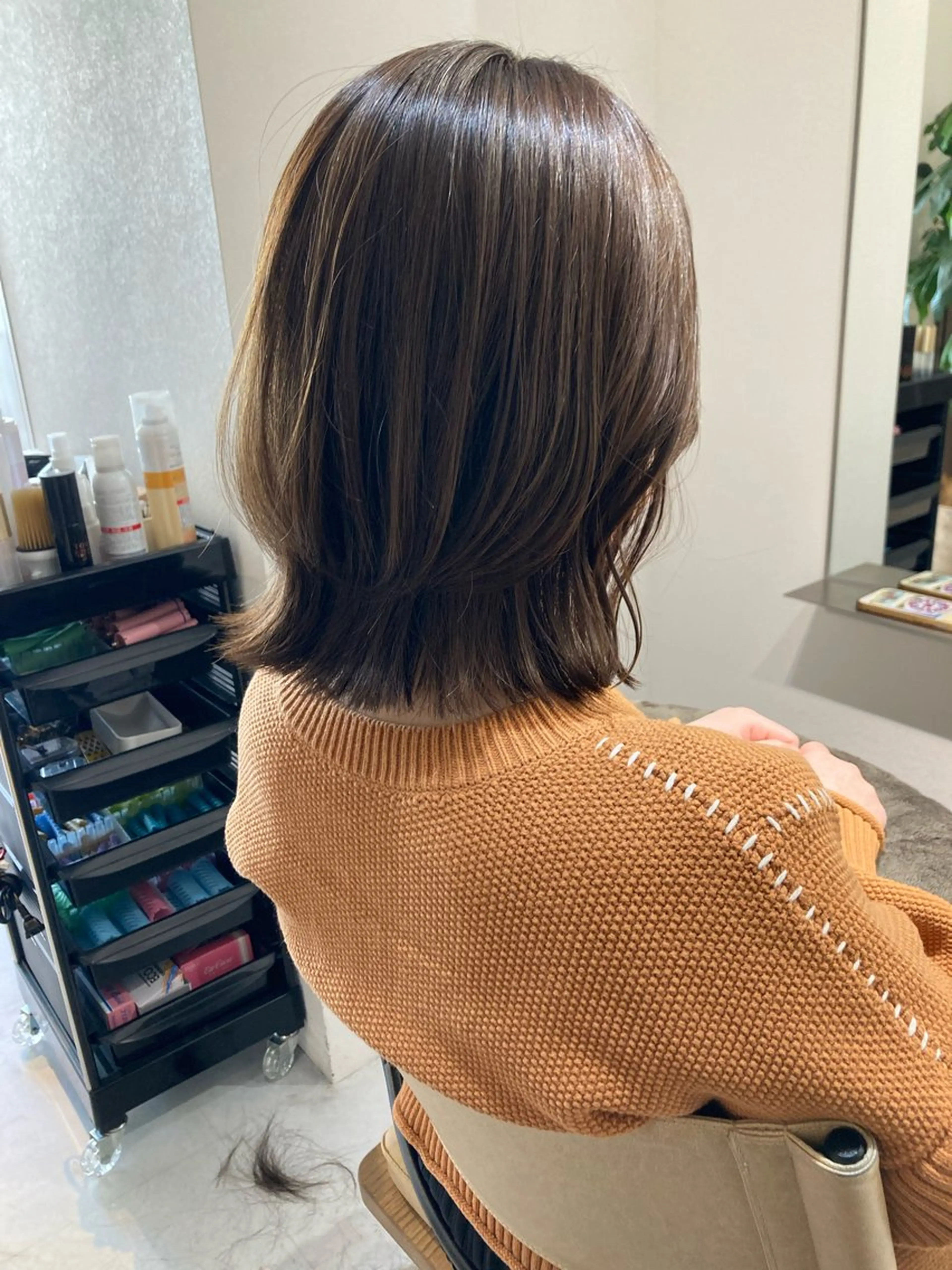 ショート ✨色持ちの良い艶 カラー✨蟹江真世のヘアスタイル