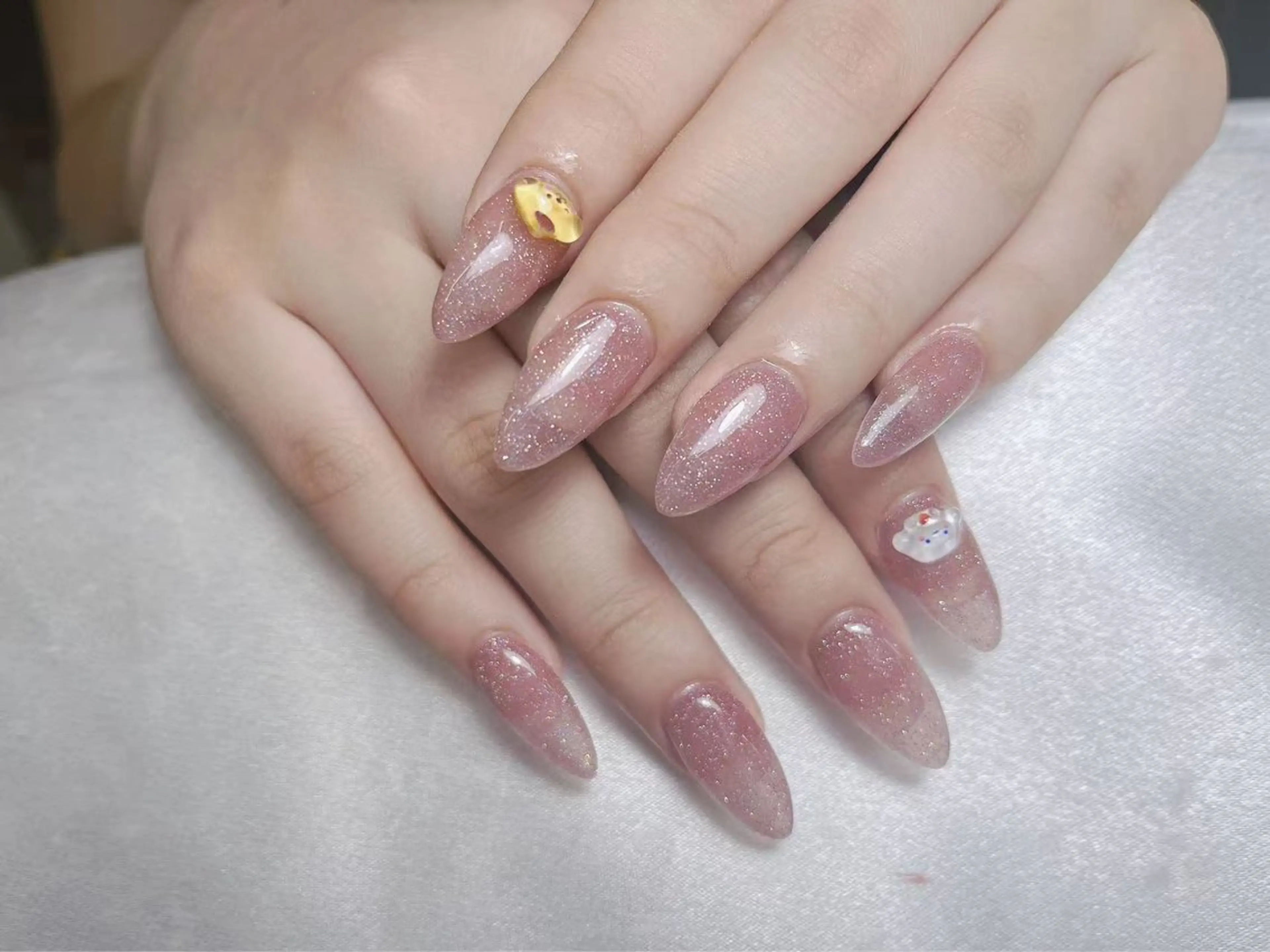 ネイル ハンドネイル ルラワンネイル エンのネイルデザイン