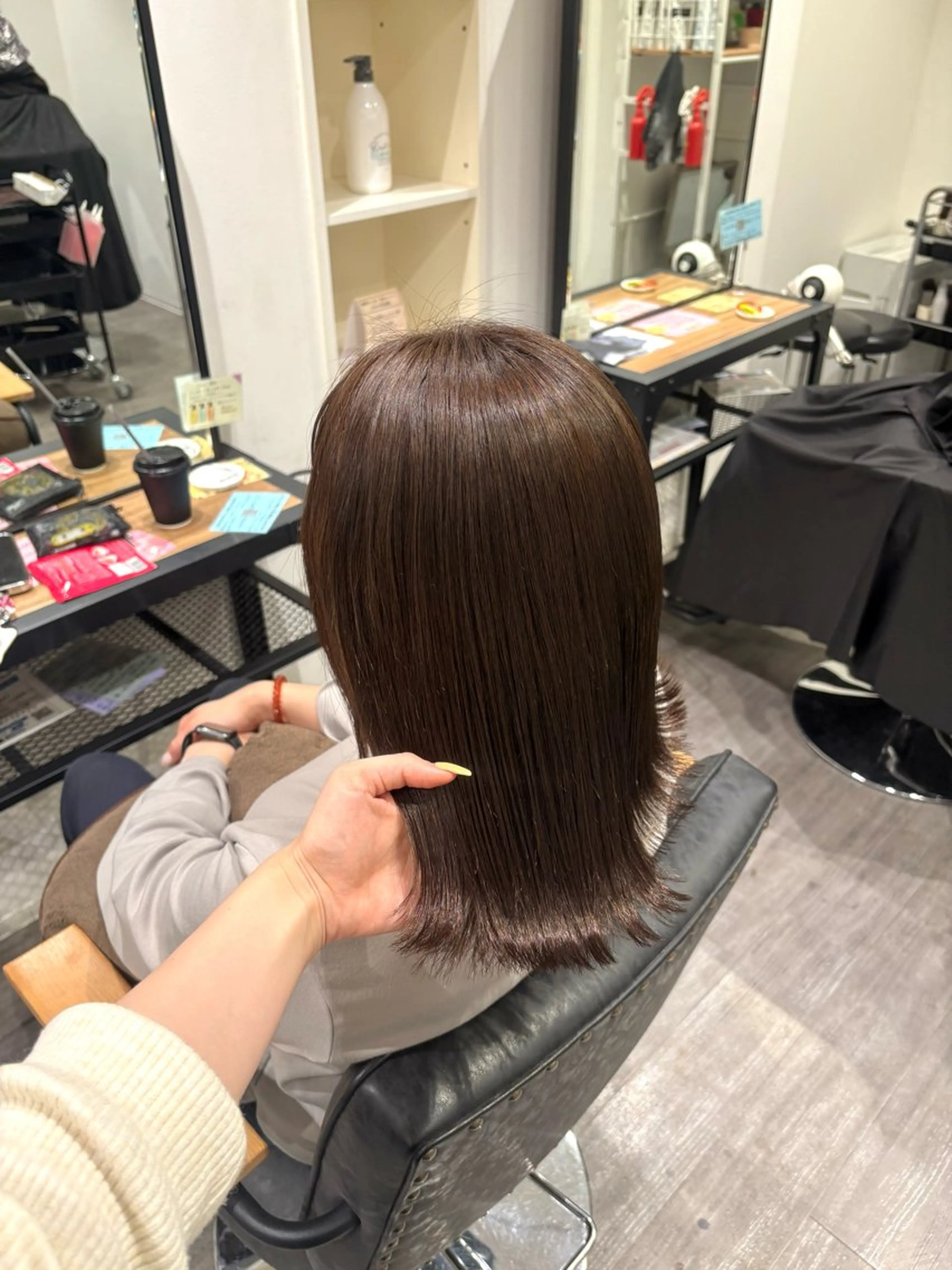 ミディアム カラー nijika/ カラーリスト🫧のヘアスタイル