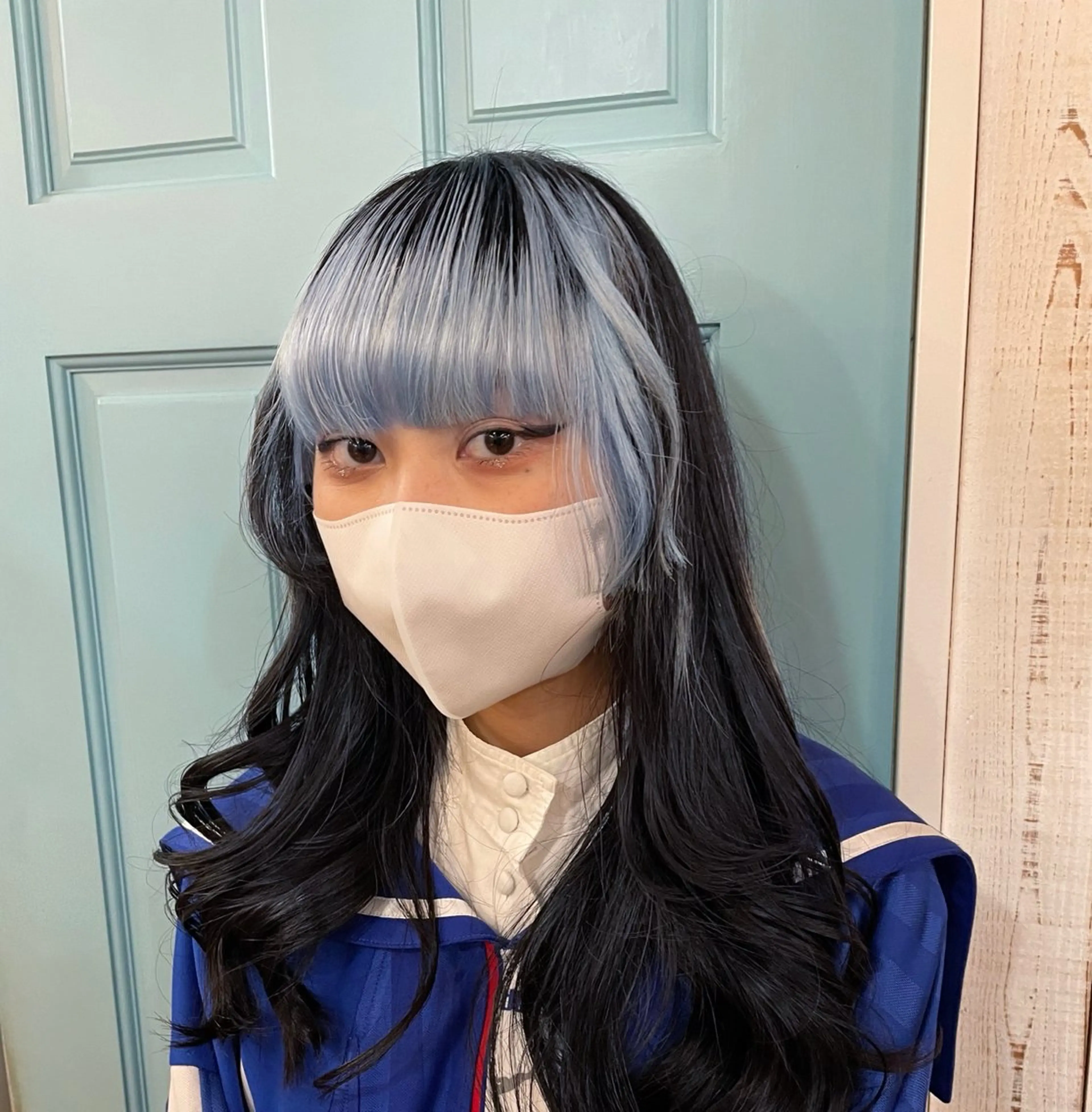 部分カラーの写真