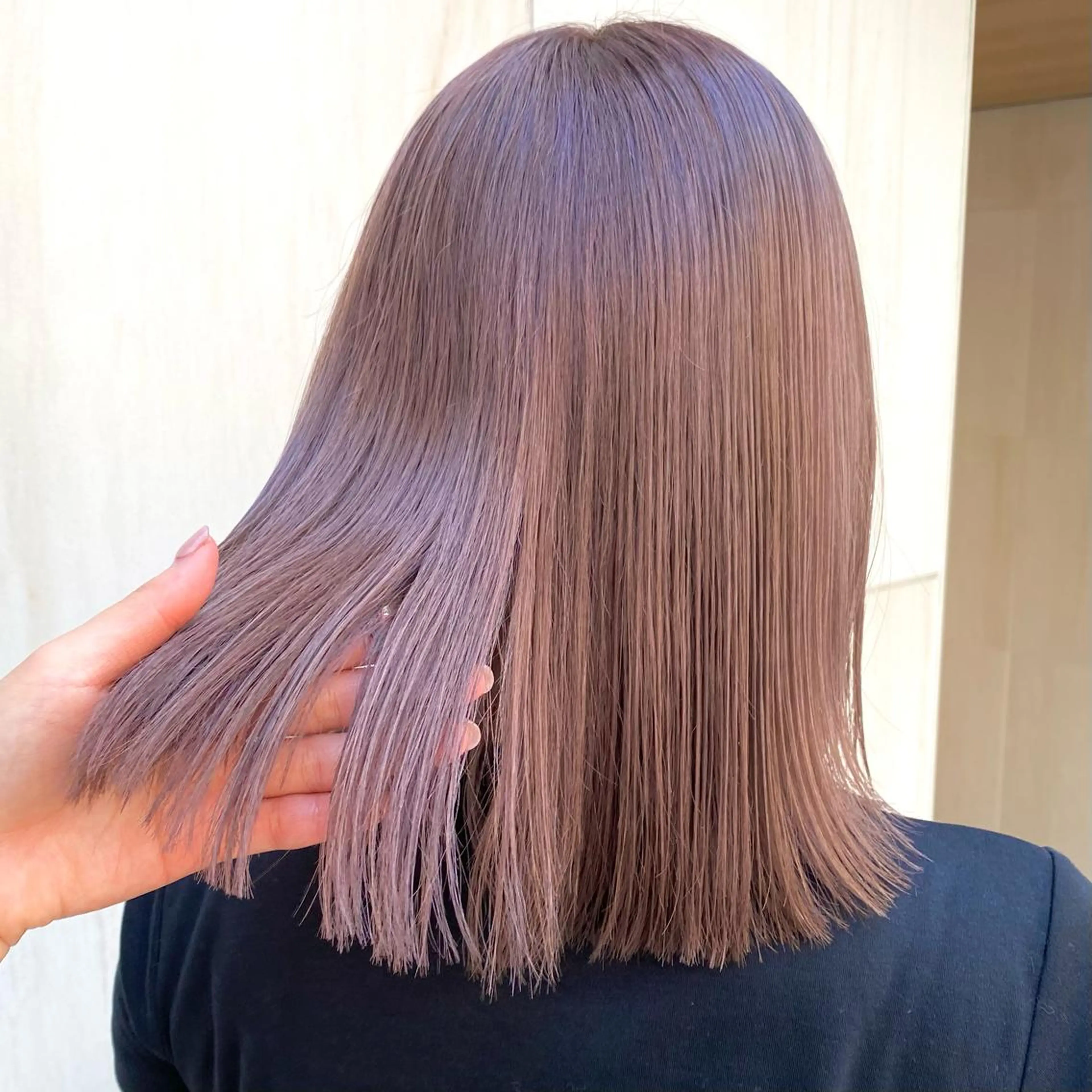 ミディアム カラー パーマ ヘアアレンジ メンズ キッズ ネイル マツエク・マツパ カット ヘアカラー 前川 朋香のヘアスタイル