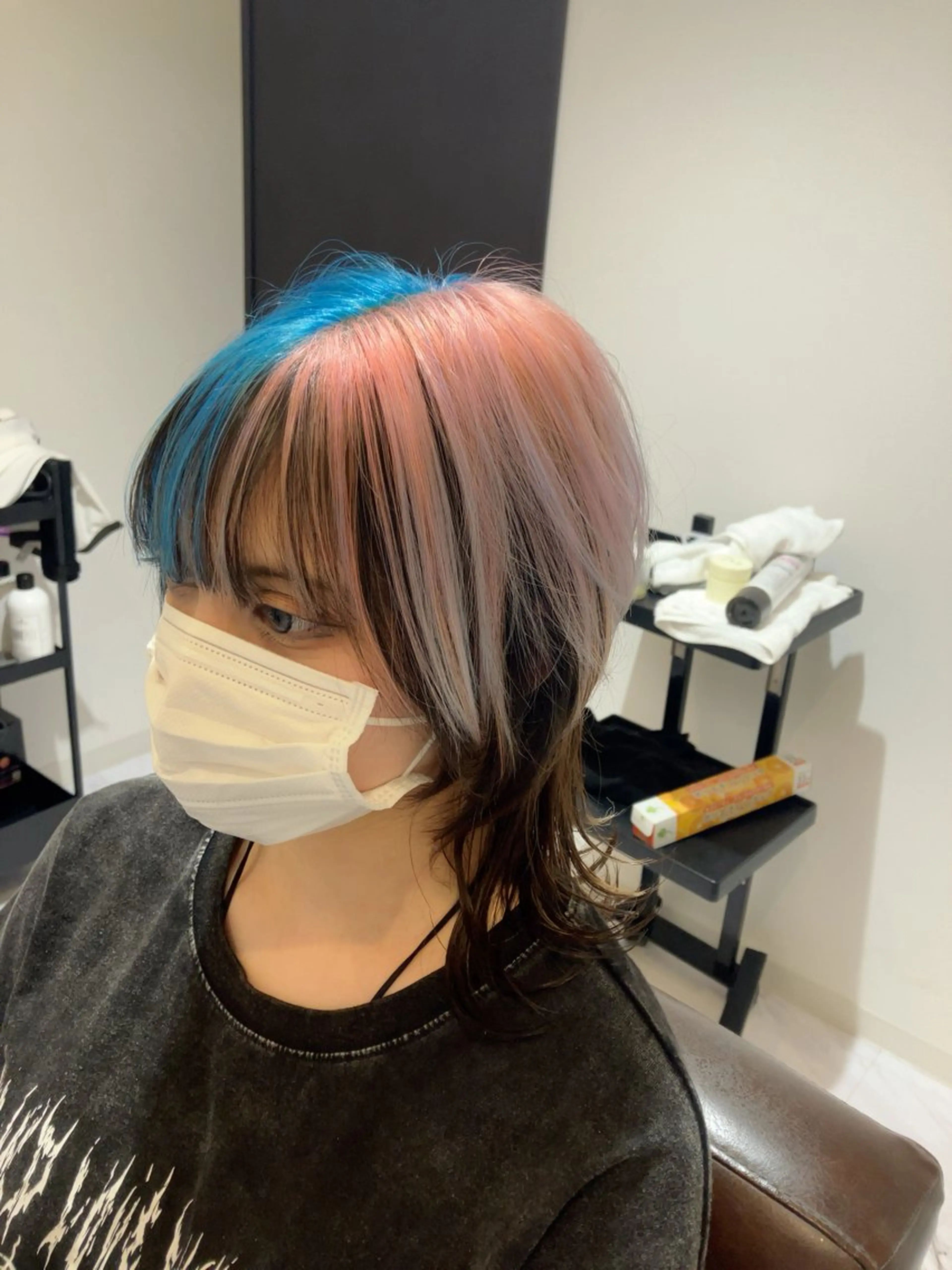 ミディアム ハイレイヤー レイヤーカット ウルフカット ウルフレイヤー SEA BELLE YASUのヘアスタイル