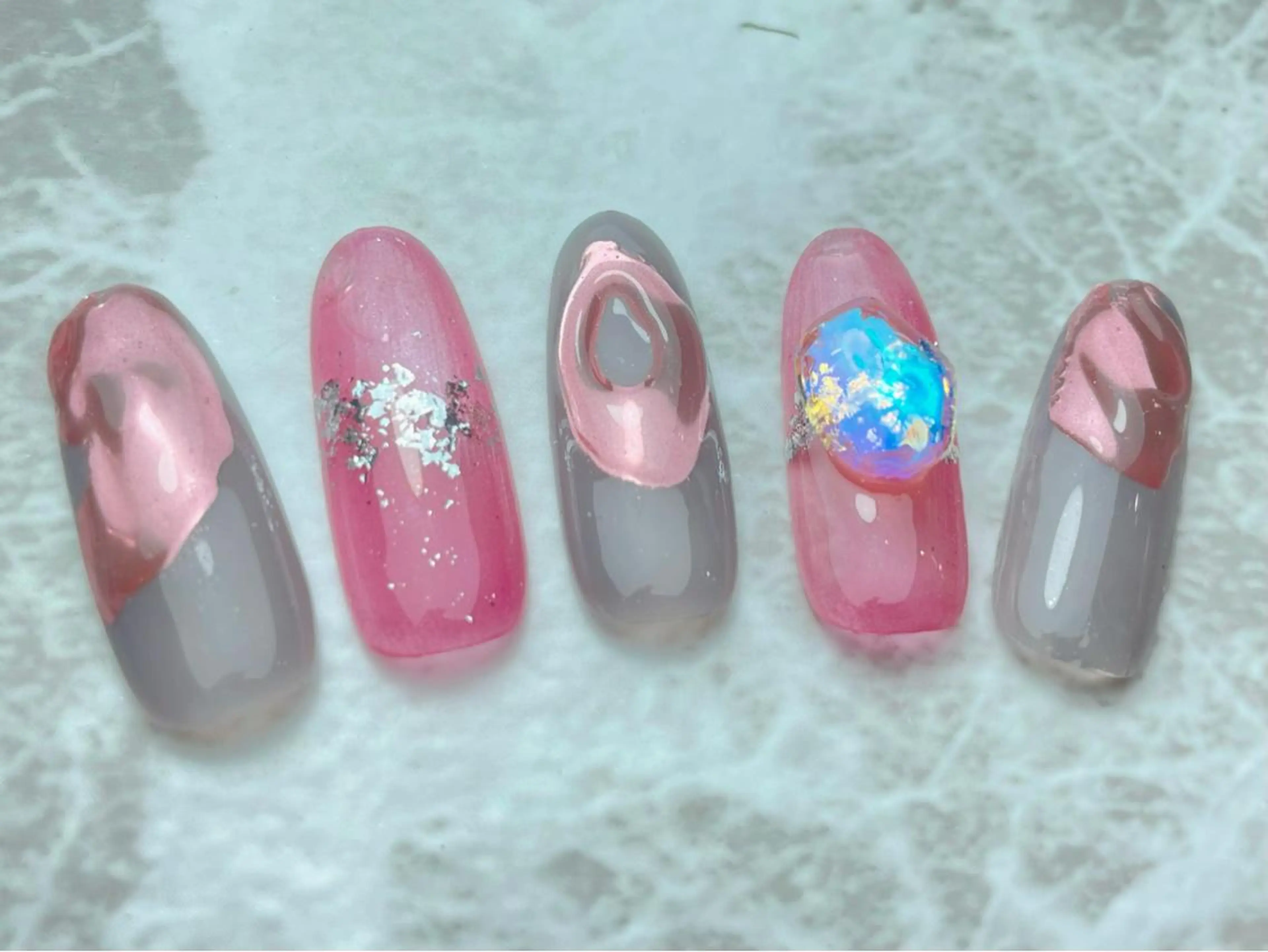 ネイル ハンドネイル マジックミラー所属・マジック ミラーのネイルデザイン