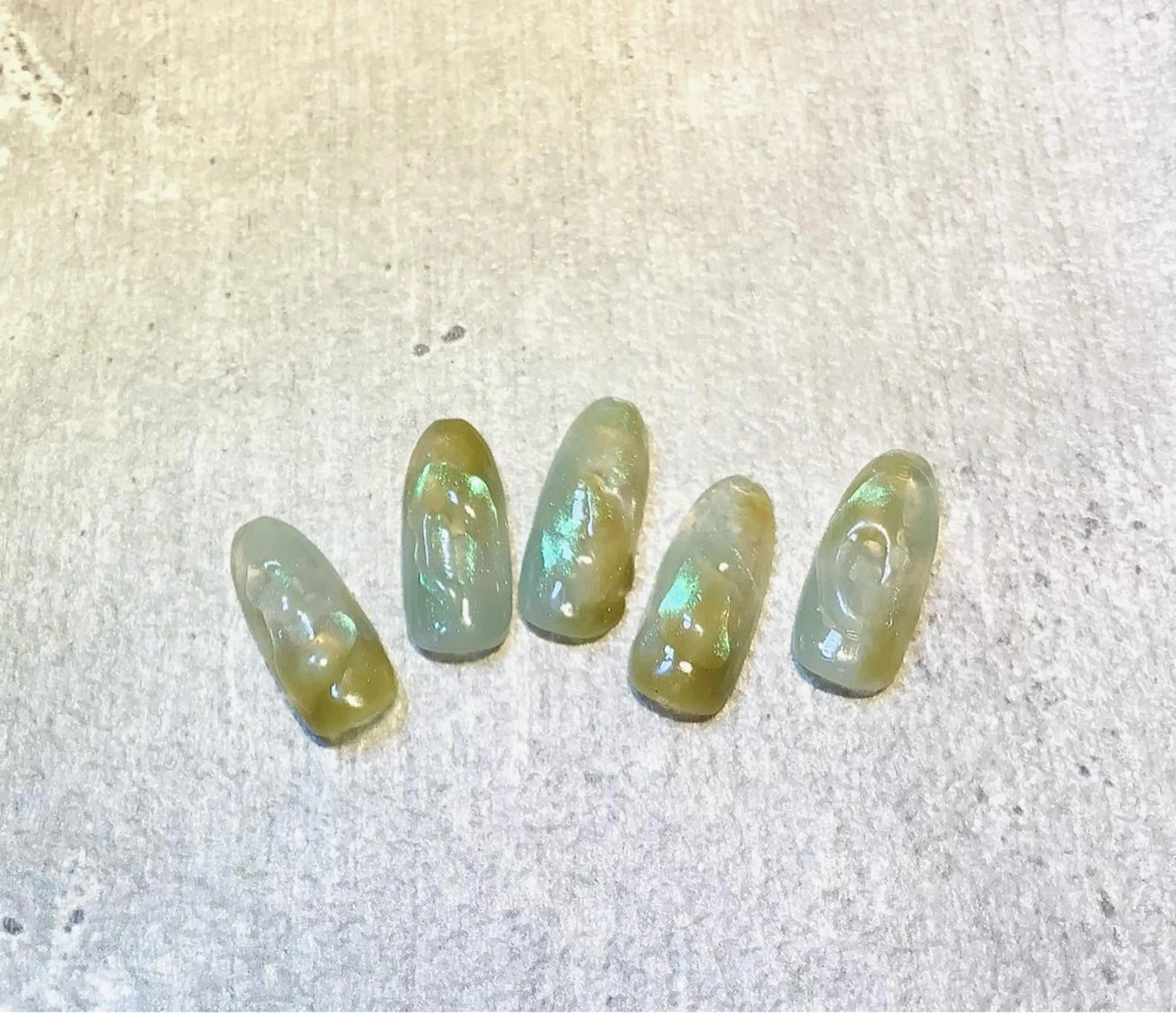 ネイル 横尾 麻里のネイルデザイン