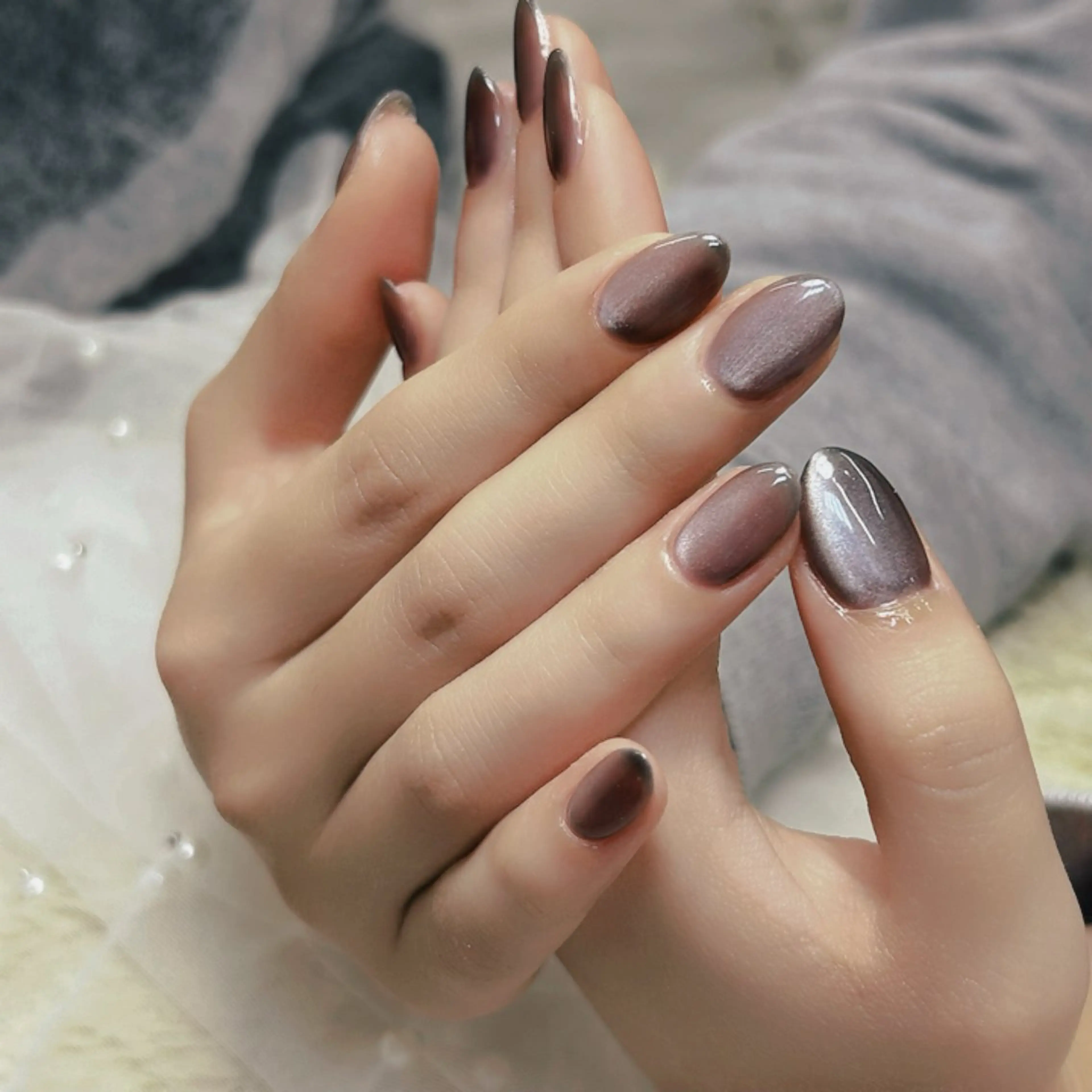 ネイル ブラウン マグネットネイル ANNE綾瀬店 eriのネイルデザイン