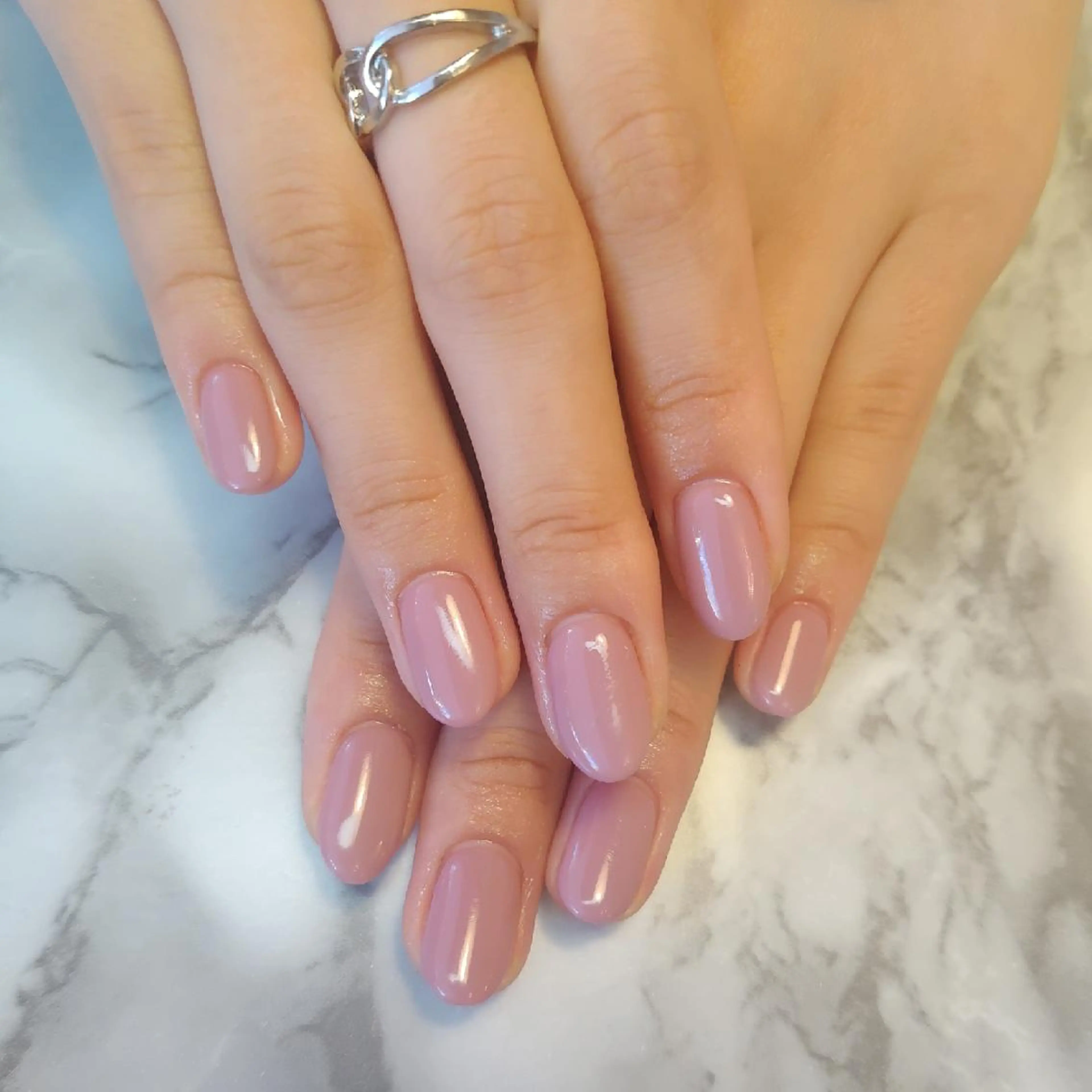 ネイル ワンカラーネイル ジェヌインネイル 河内のネイルデザイン