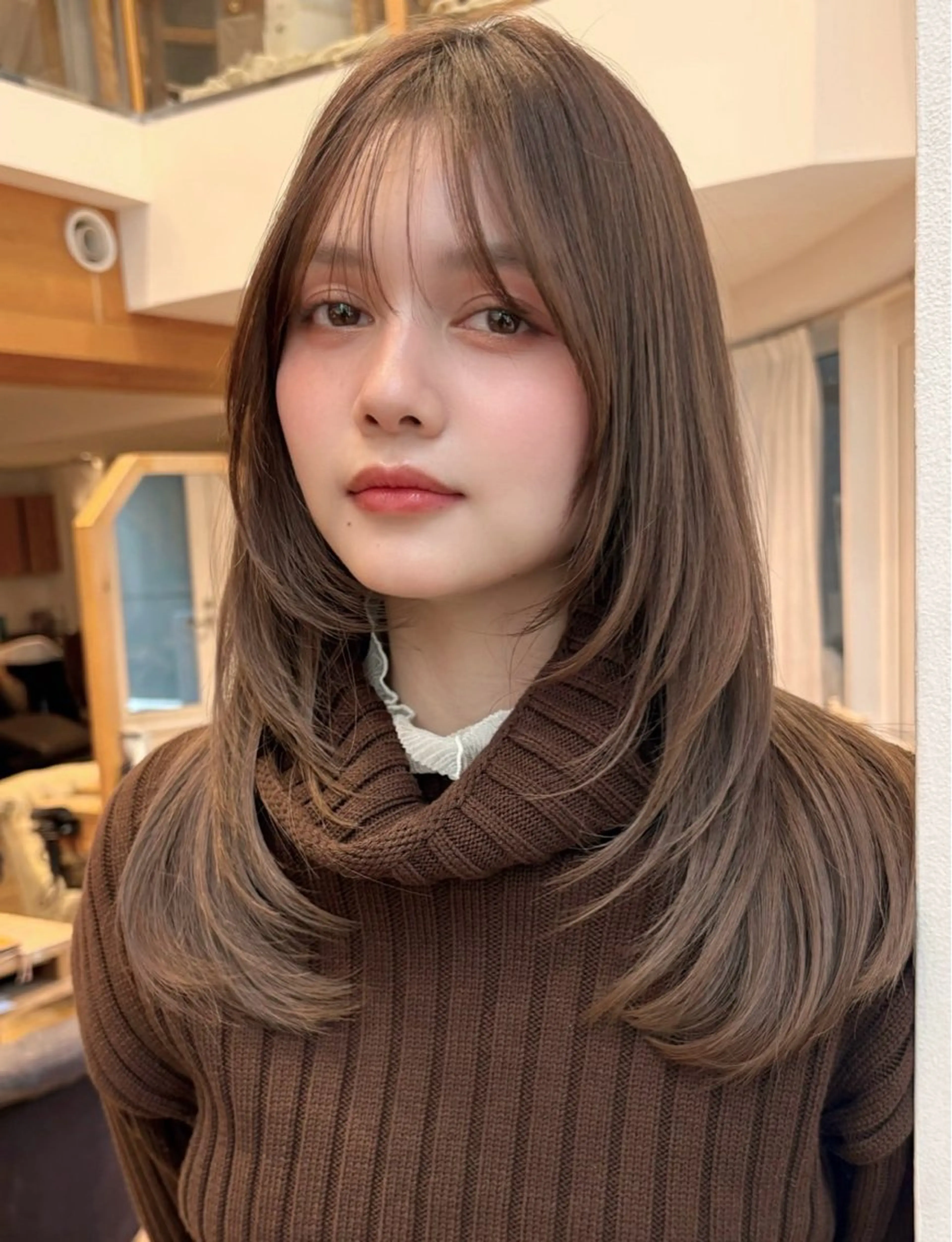 ロング レイヤーカット 市吉 杏奈のヘアスタイル