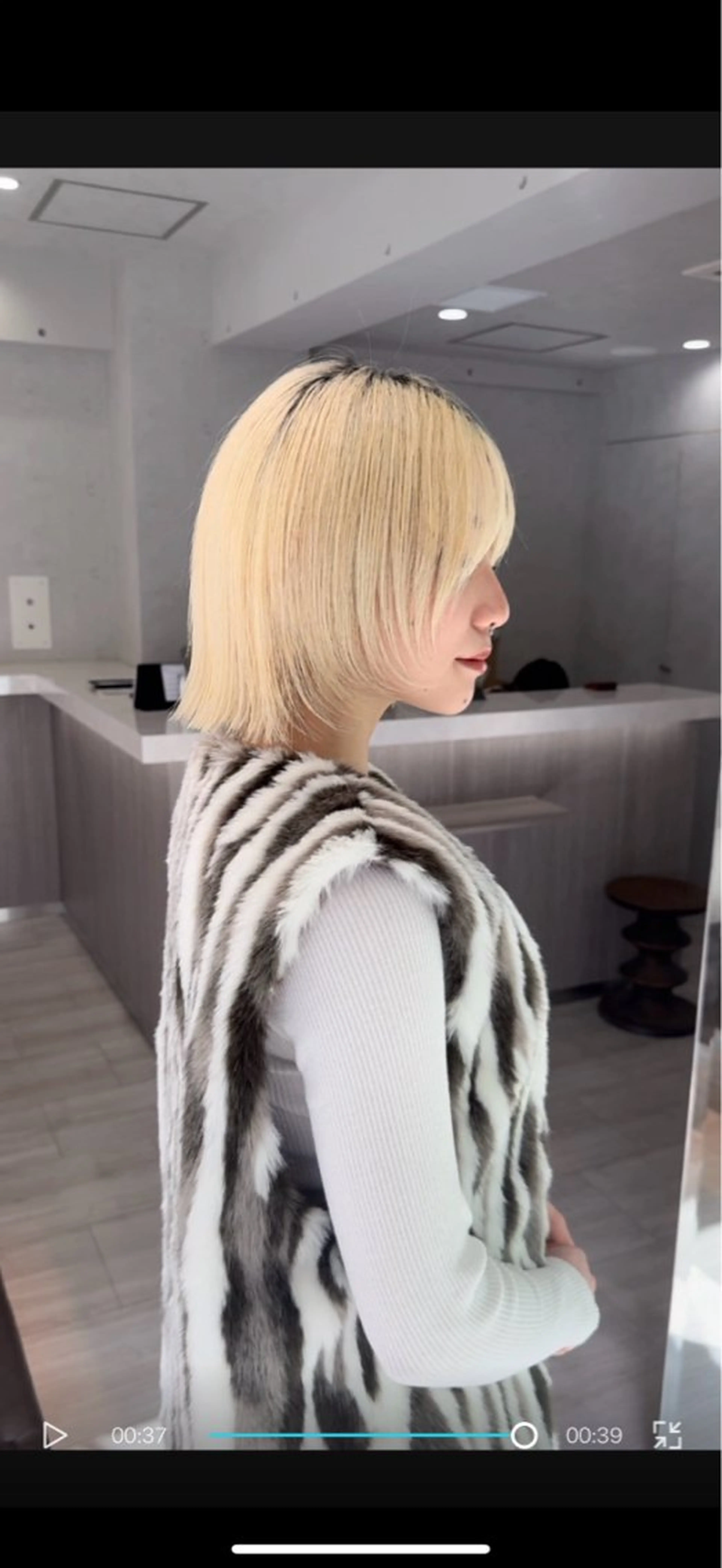 ミディアム 年齢悩みを全て解消/ 白髪と癖毛　松本雄光のヘアスタイル