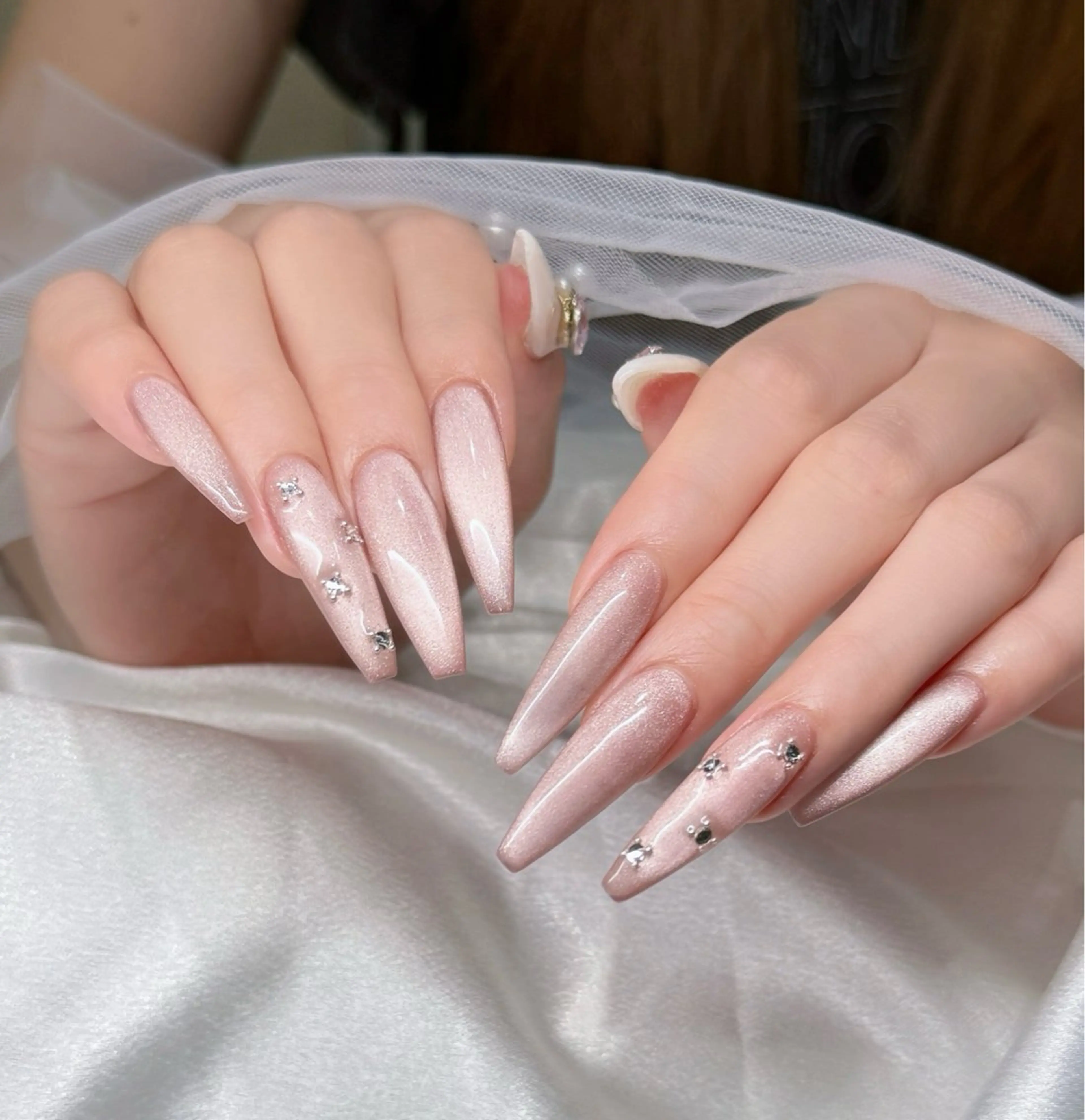 ネイル オーロラネイル ブルー チークネイル フットネイル フレンチネイル ハンドネイル ハンドケア HANA.NAILS 自宅サロンのネイルデザイン