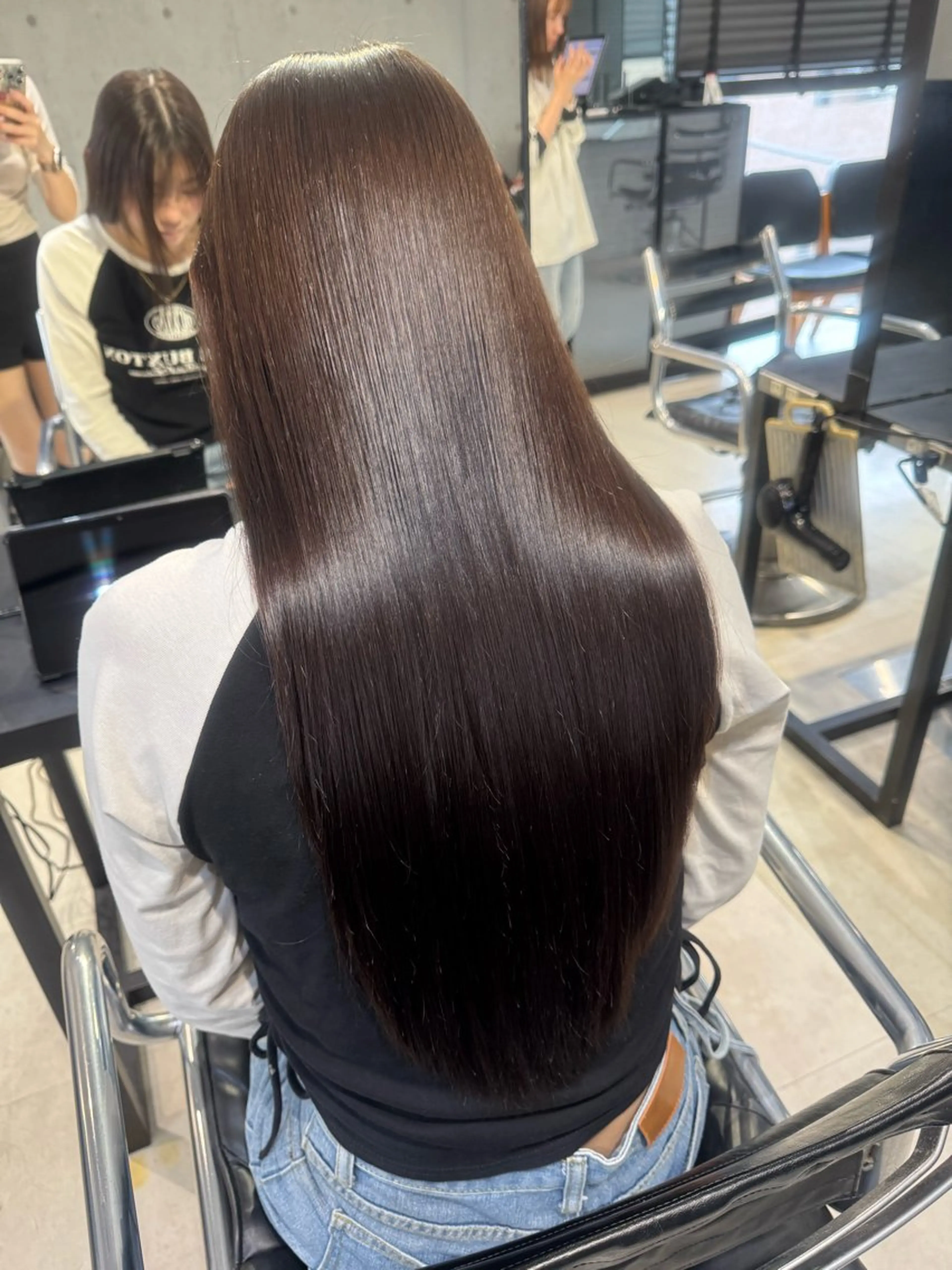 ロング カラー パーマ ヘアアレンジ トリートメント 透明感/オリーブ/ グレージュ/YUKAのヘアスタイル