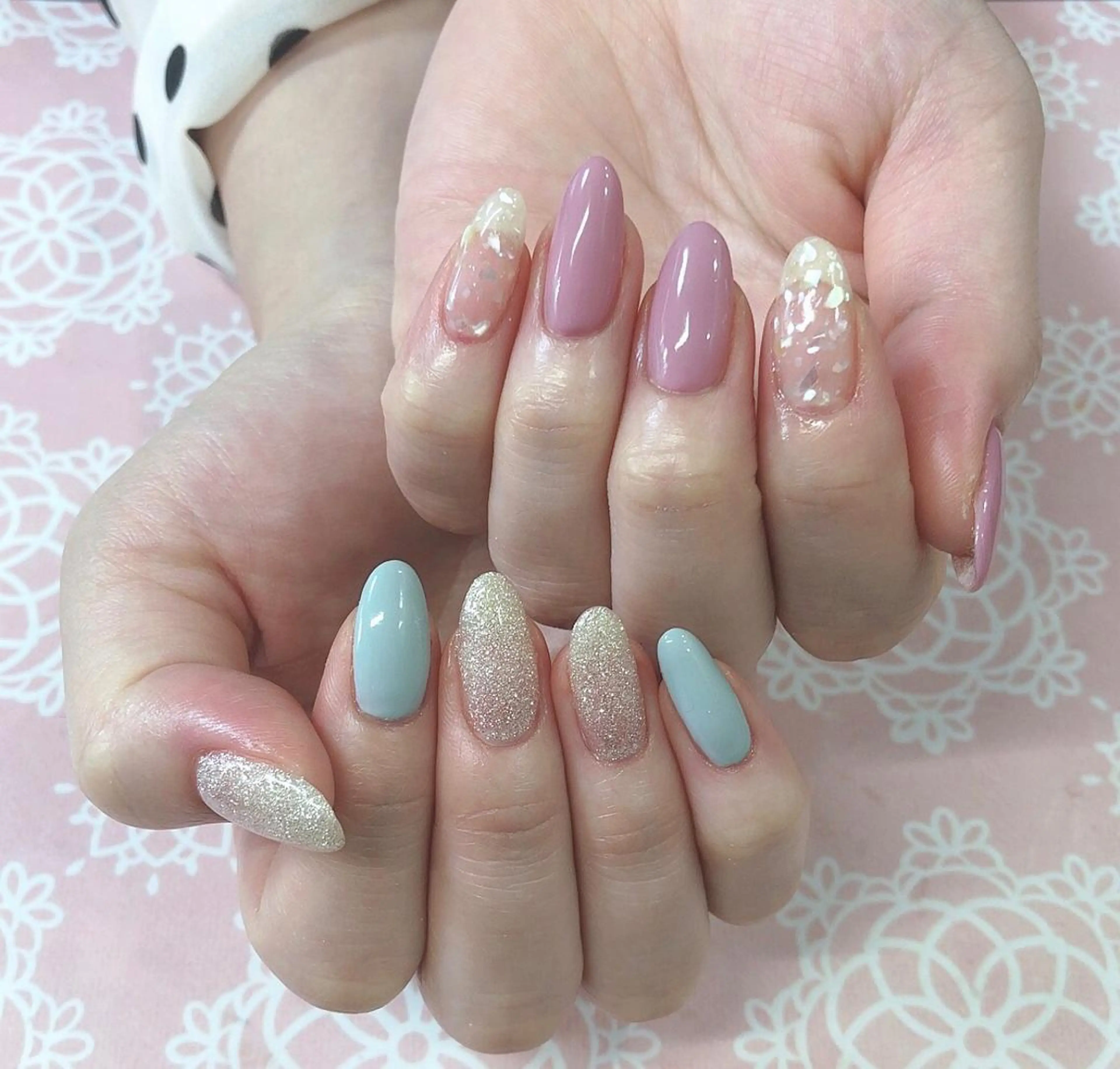 ネイル ハンドネイル 西岡 杏のネイルデザイン