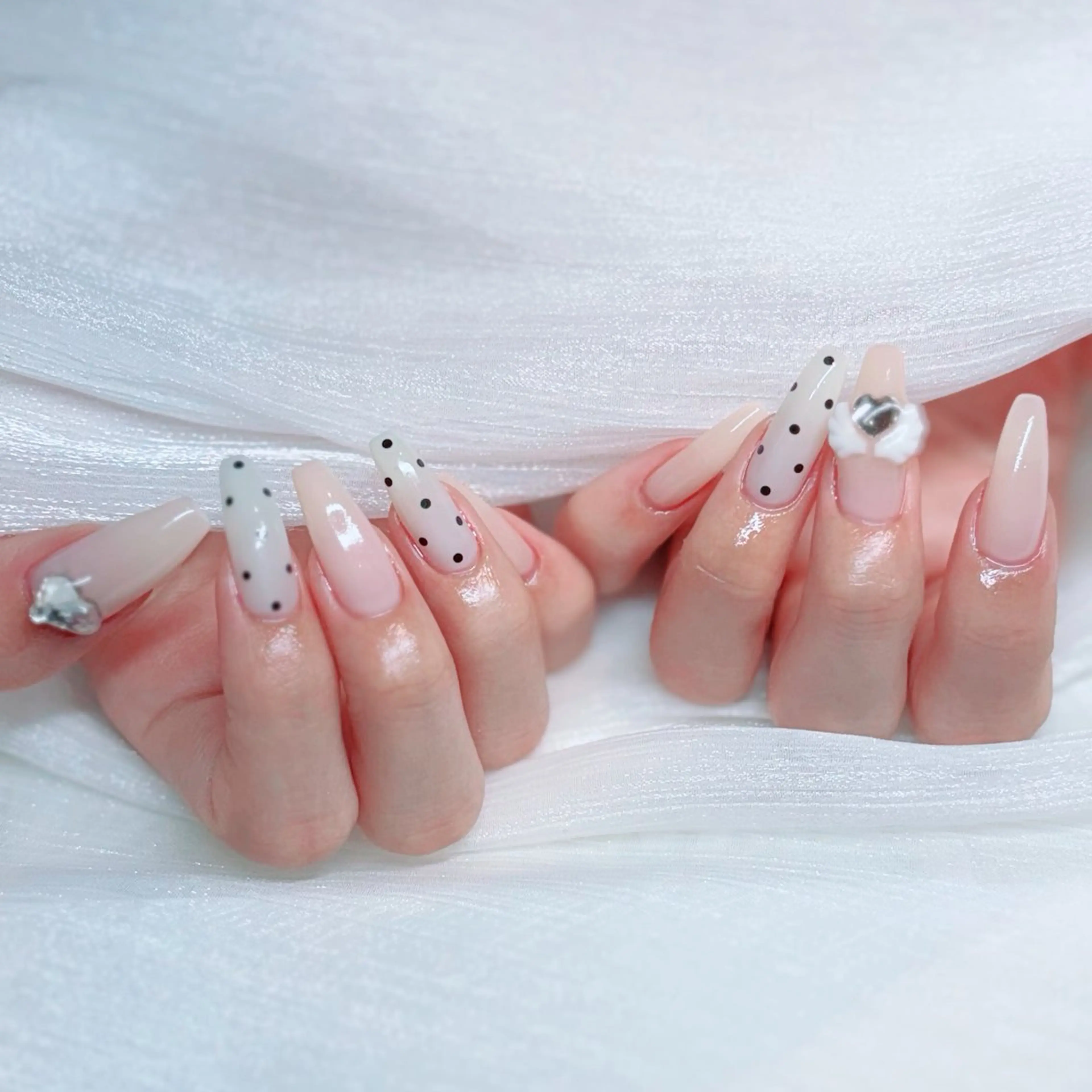 ネイル ハンドネイル Miki 本町駅｜💅‎🤍のネイルデザイン