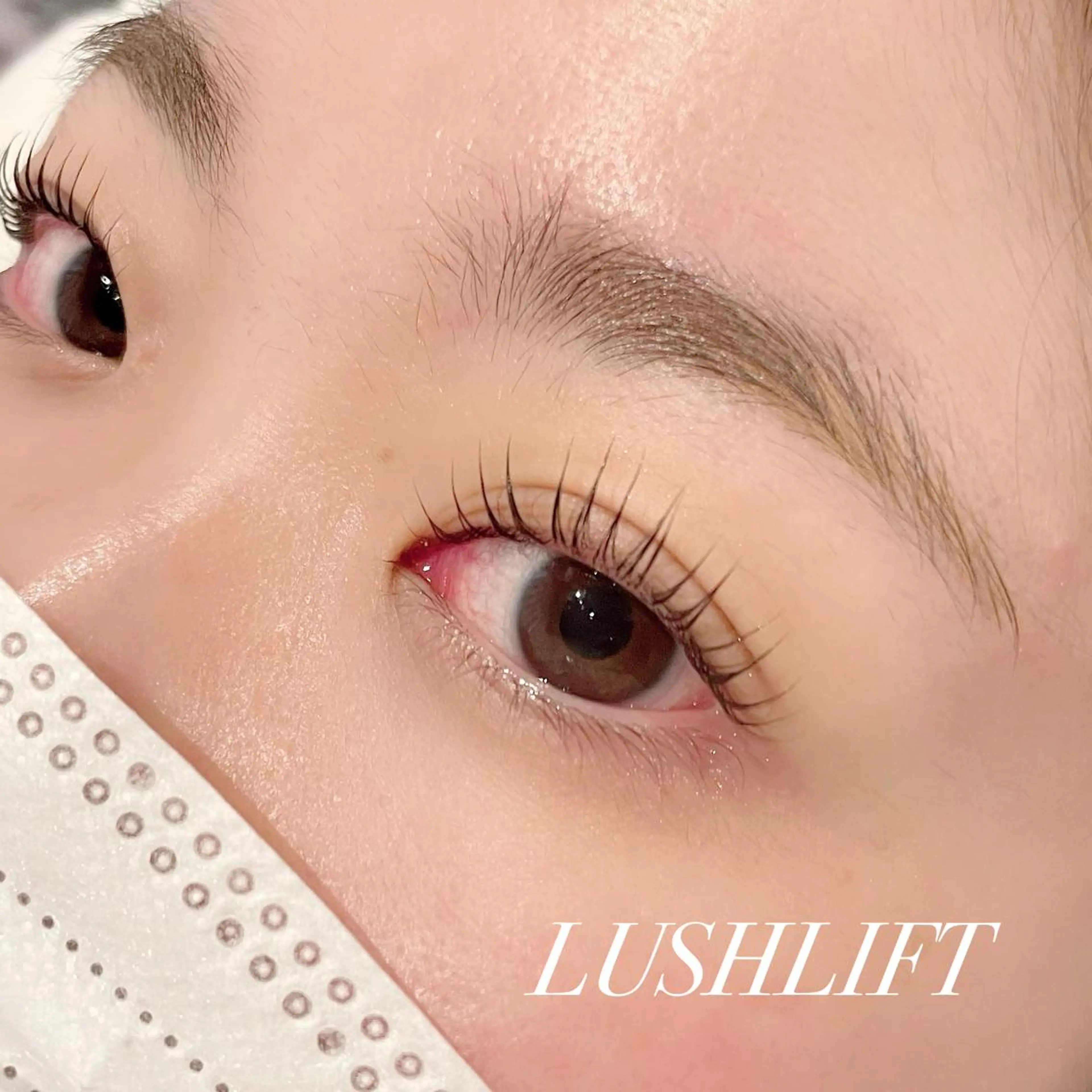 マツエク・マツパ まつげパーマ 一重×まつ毛パーマ ホワイトアイ HIKARUの眉毛・アイブロウイメージ