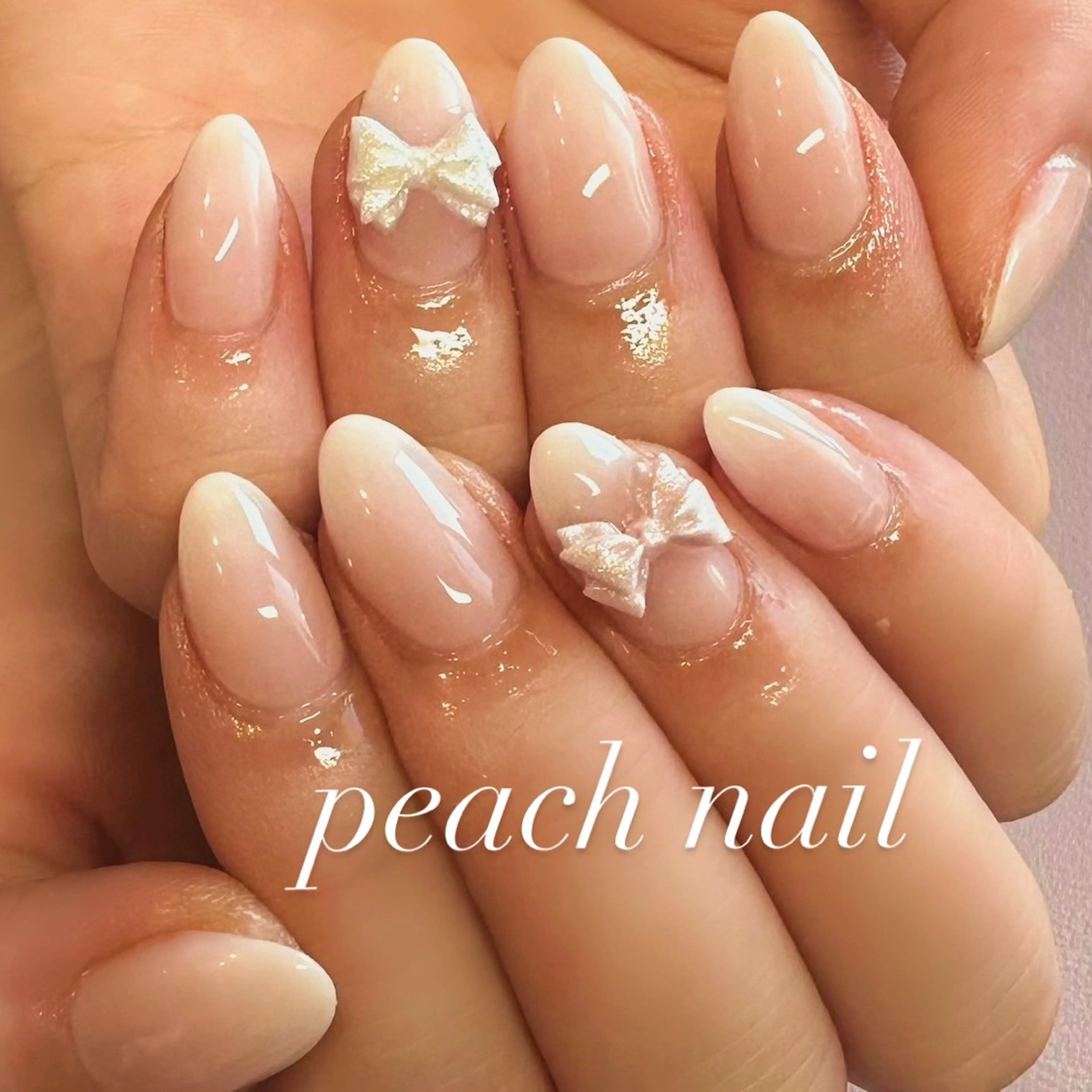 ネイル キラキラネイル 韓国ネイル オフィスネイル リボン シンプルネイル ハンドネイル . kiyomiのネイルデザイン