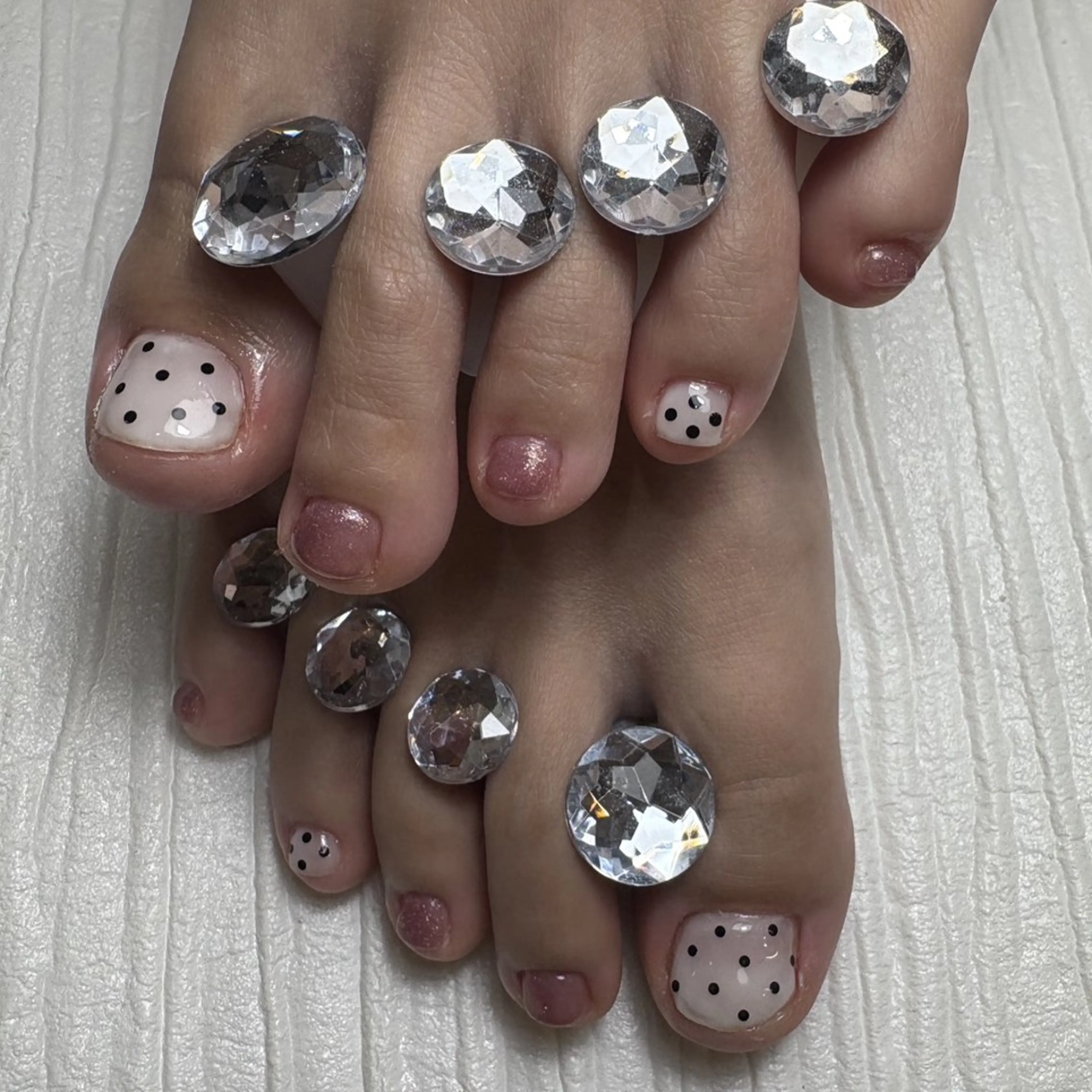 ネイル フットネイル nailsalon IROHAのネイルデザイン