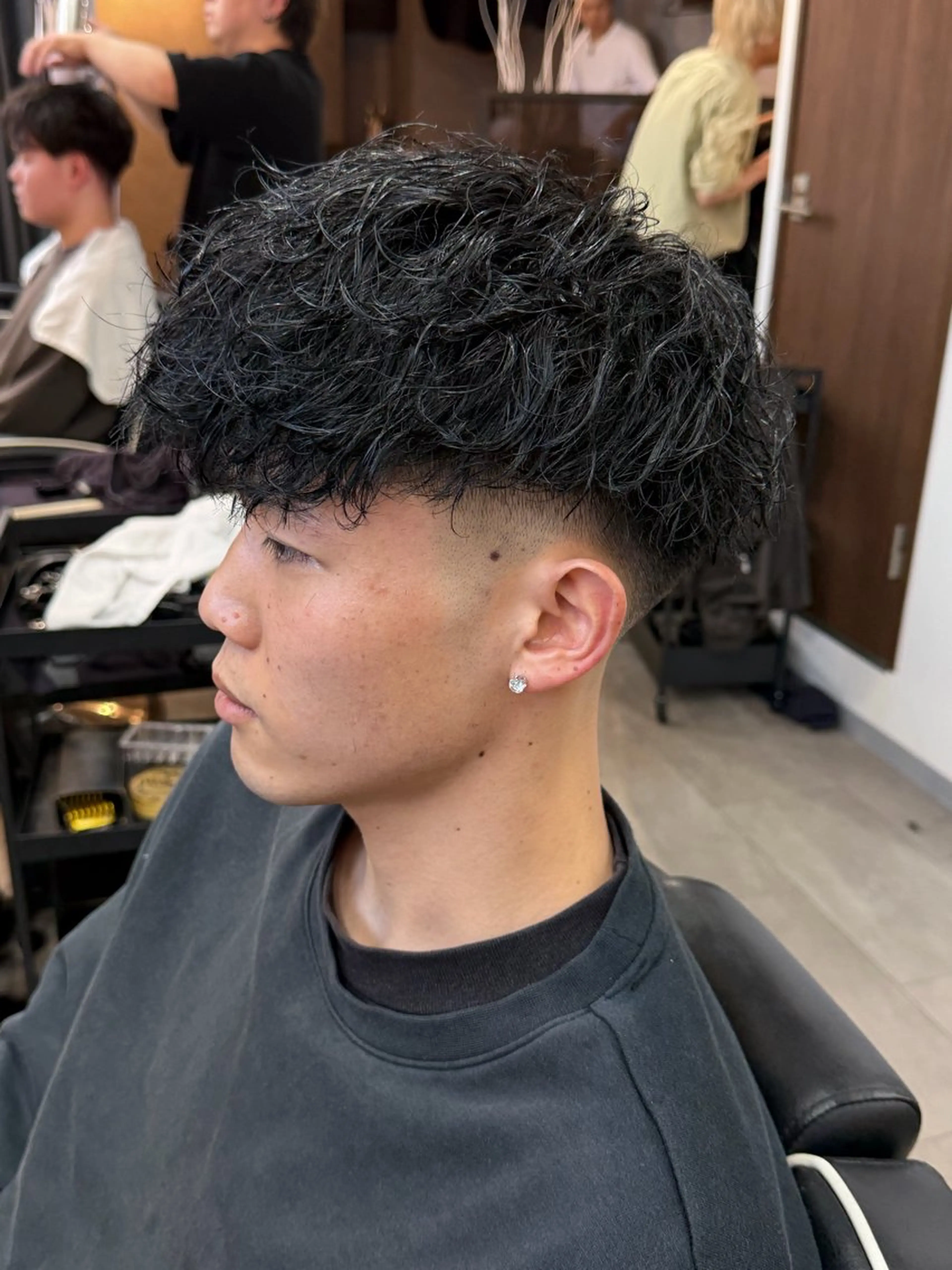 ショート パーマ メンズ 泰成/メンズ特化/ フェード/ツイスパのヘアスタイル