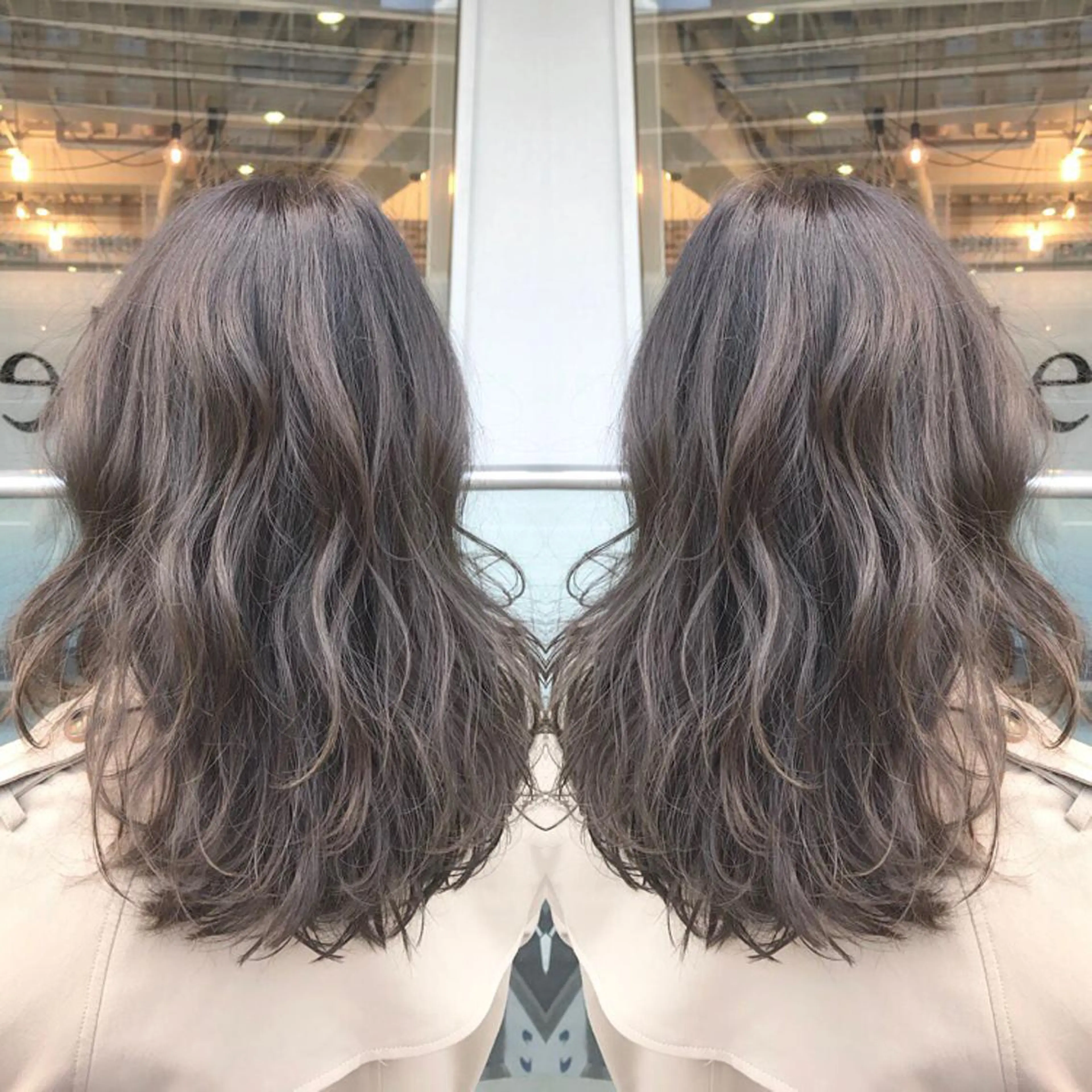 セミロング カラー ハイライトカラー イルミナカラー ハイライト 青木 茂樹⭐️ 透明感カラーのヘアスタイル