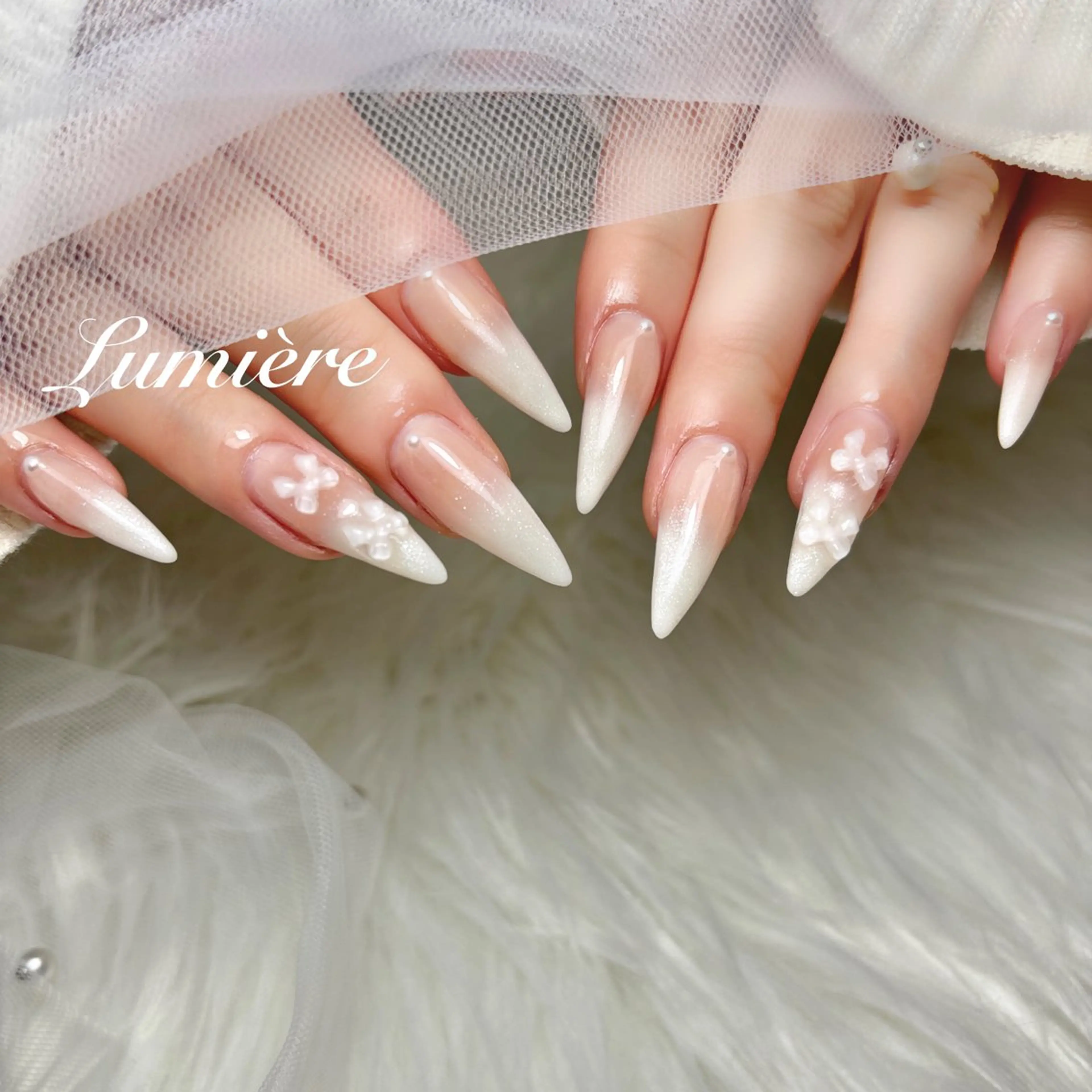ネイル ロングネイル ハンドネイル Lumière｜ ロング｜ワンホンのネイルデザイン