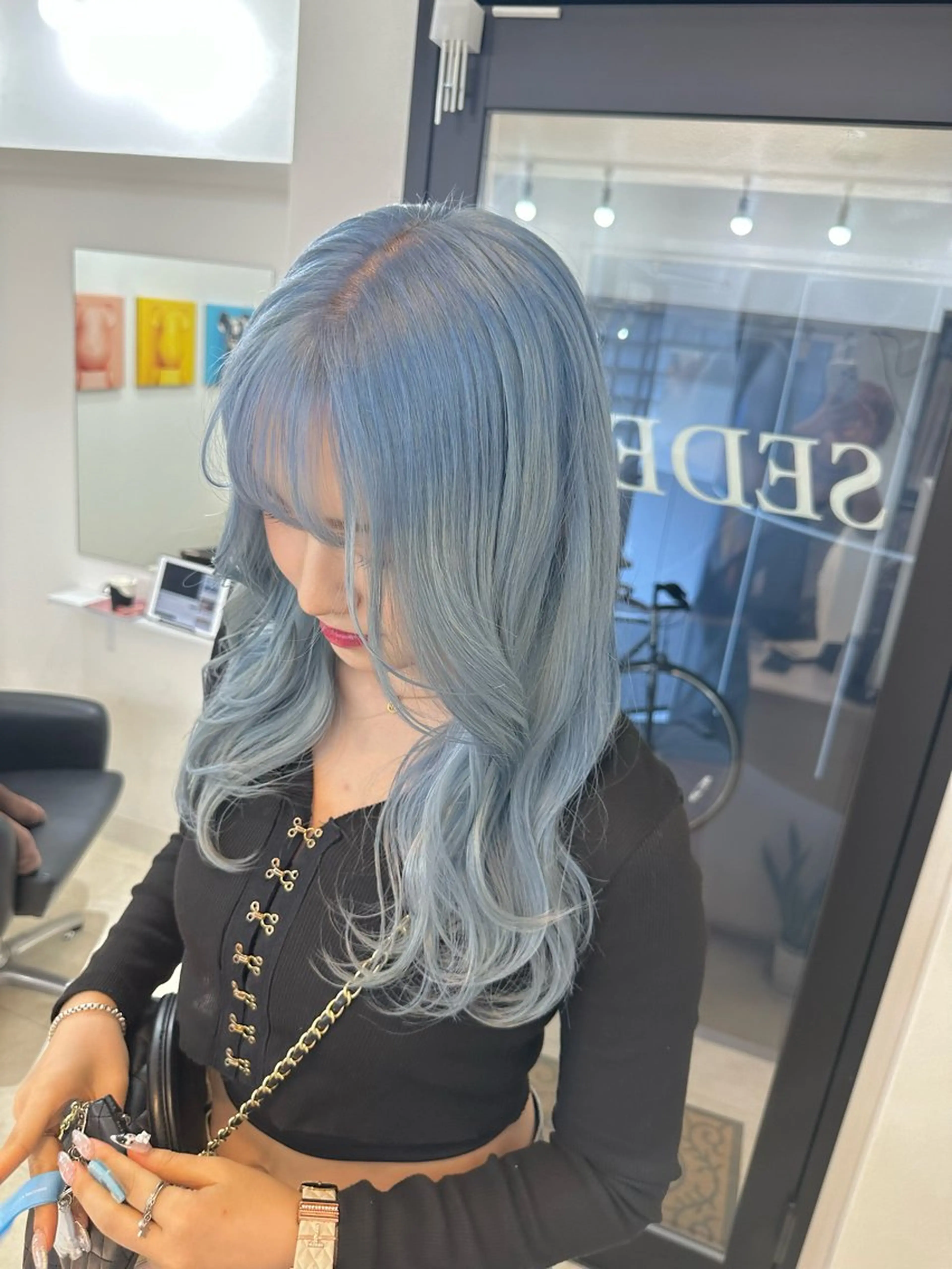 ロング シールエクステ エクステ 顔周りカット 髪質改善 韓国風ヘア ハイトーン/エクステ 韓国風/y2kカイラのヘアスタイル