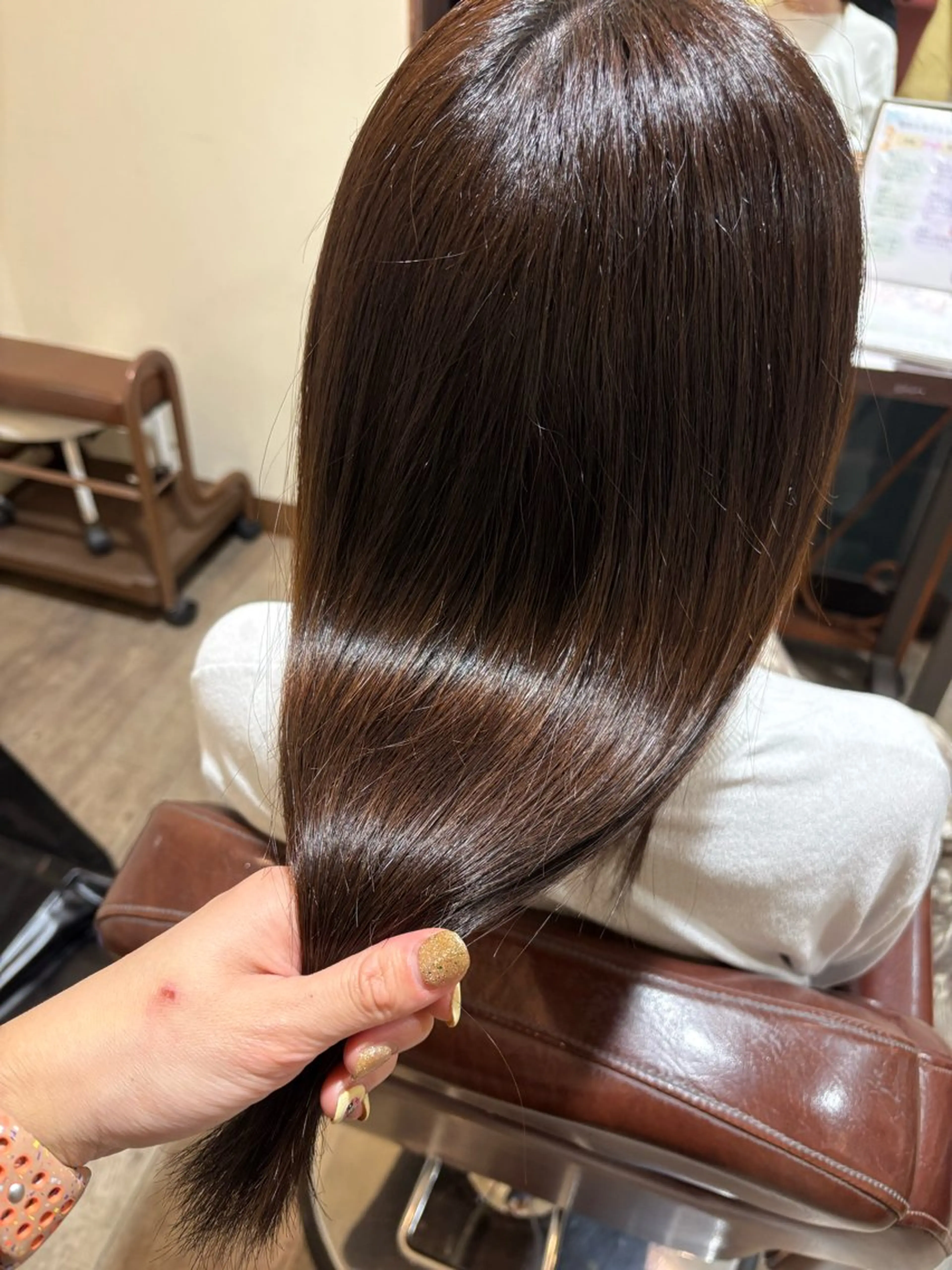 セミロング 宇井 沙世子のヘアスタイル