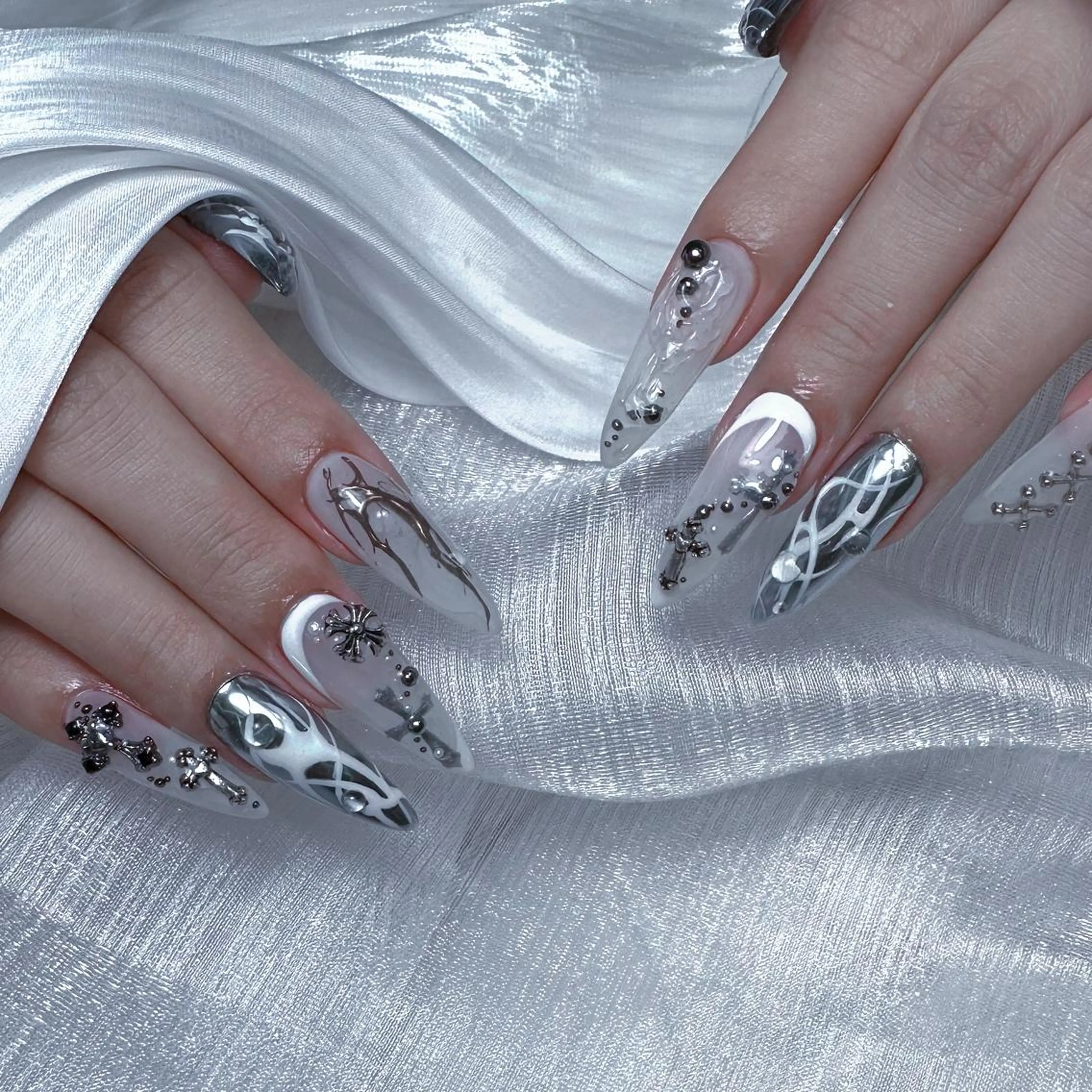 ネイル G. Studioのネイルデザイン