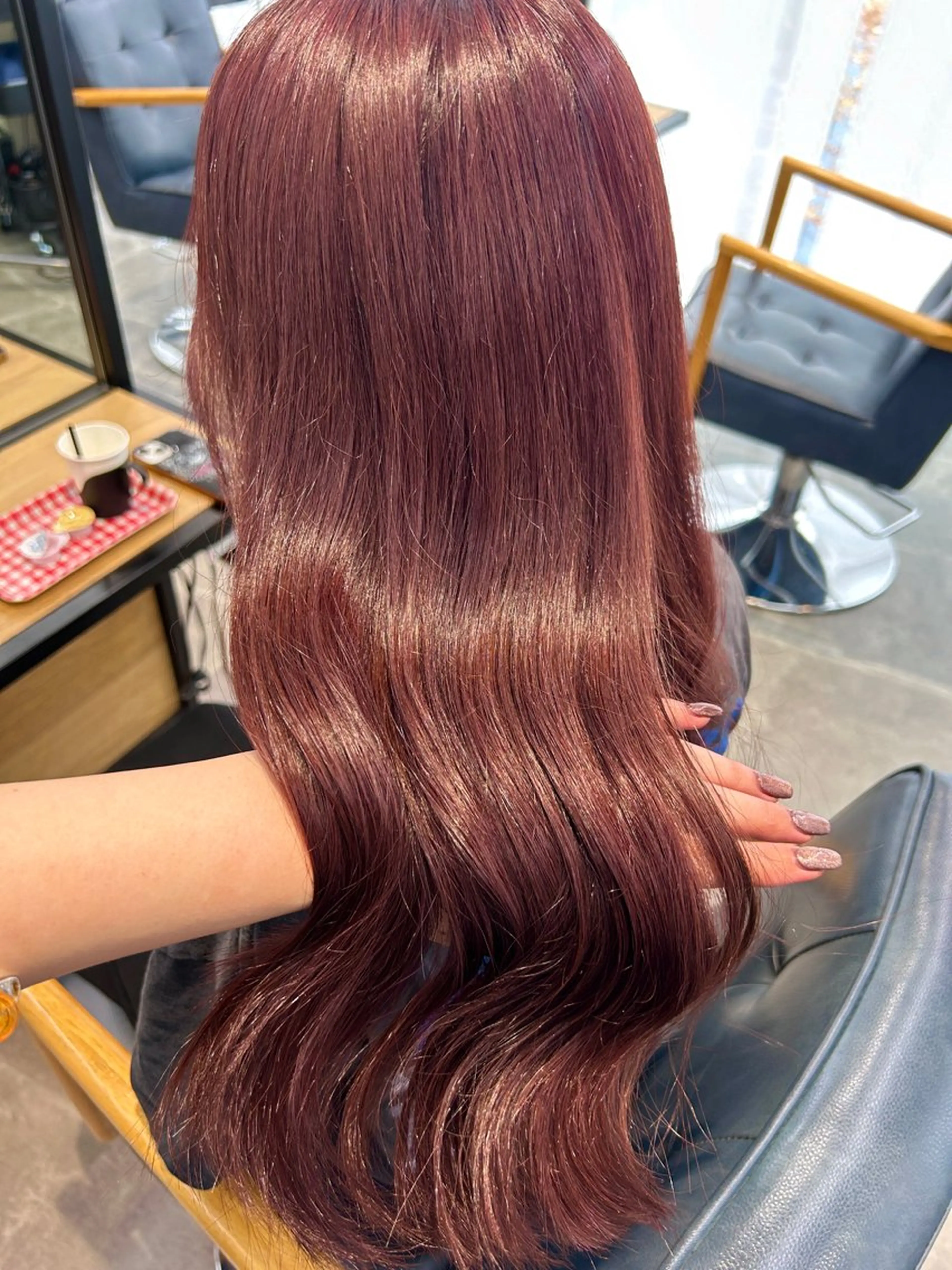 ロング カラー ヘアカラー トリートメント newi梅田🫧韓国 ヘア🫧sakiのヘアスタイル