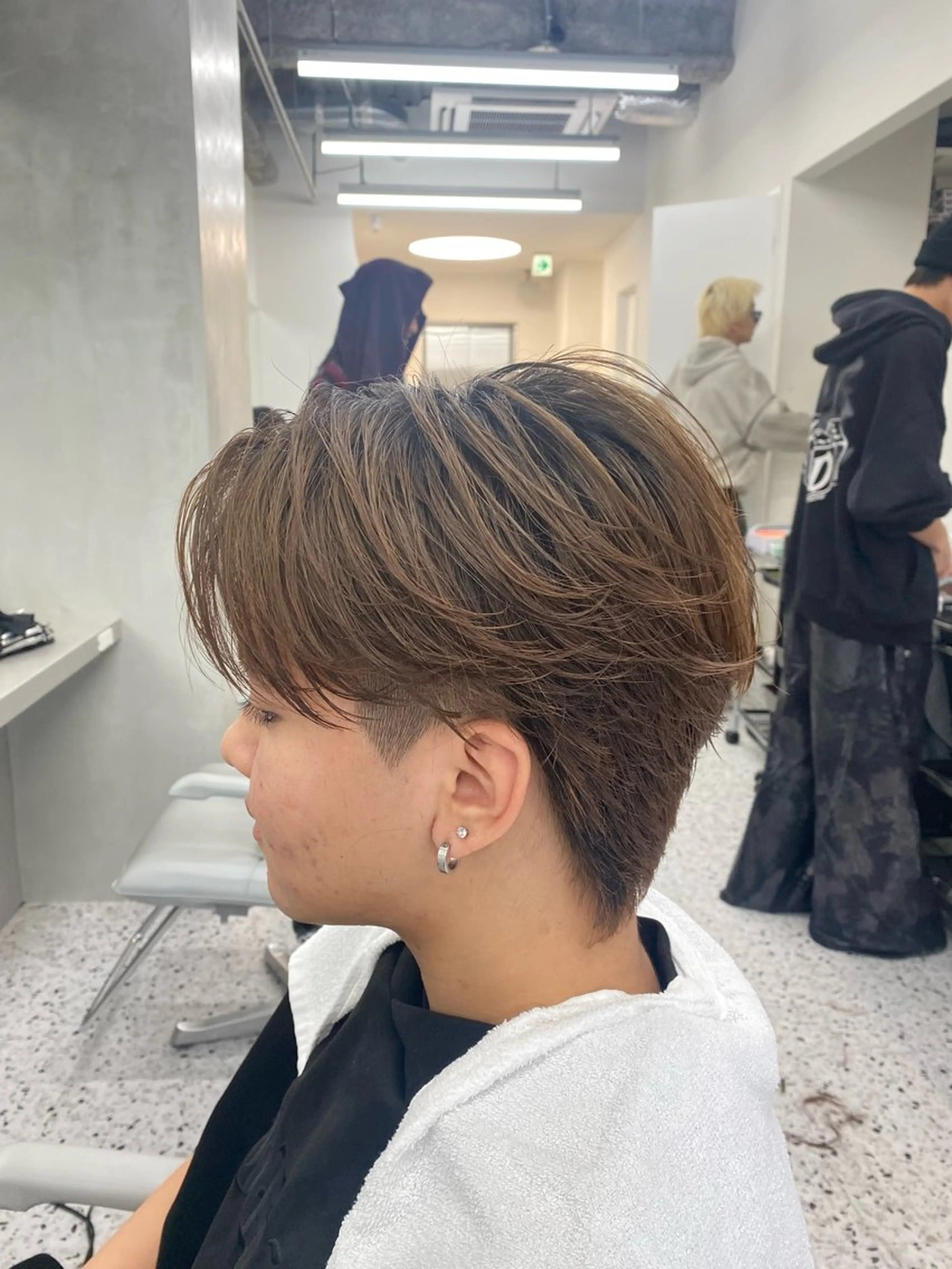 ショート カラー パーマ ✨️メンズ特化波巻き ツイスパ✨️松本真生のヘアスタイル