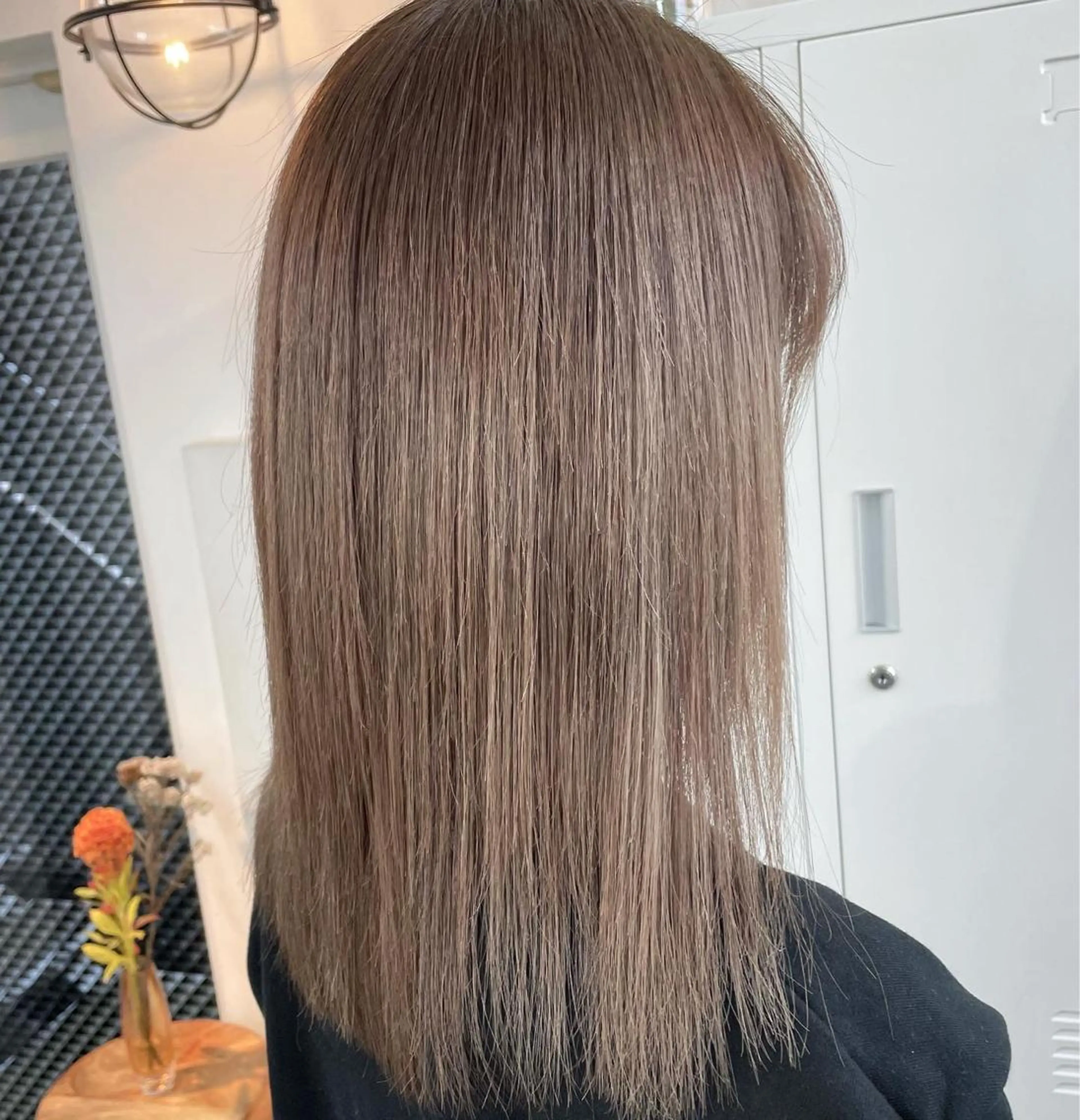 セミロング ハイライト 🌼たけや みのり🌿のヘアスタイル