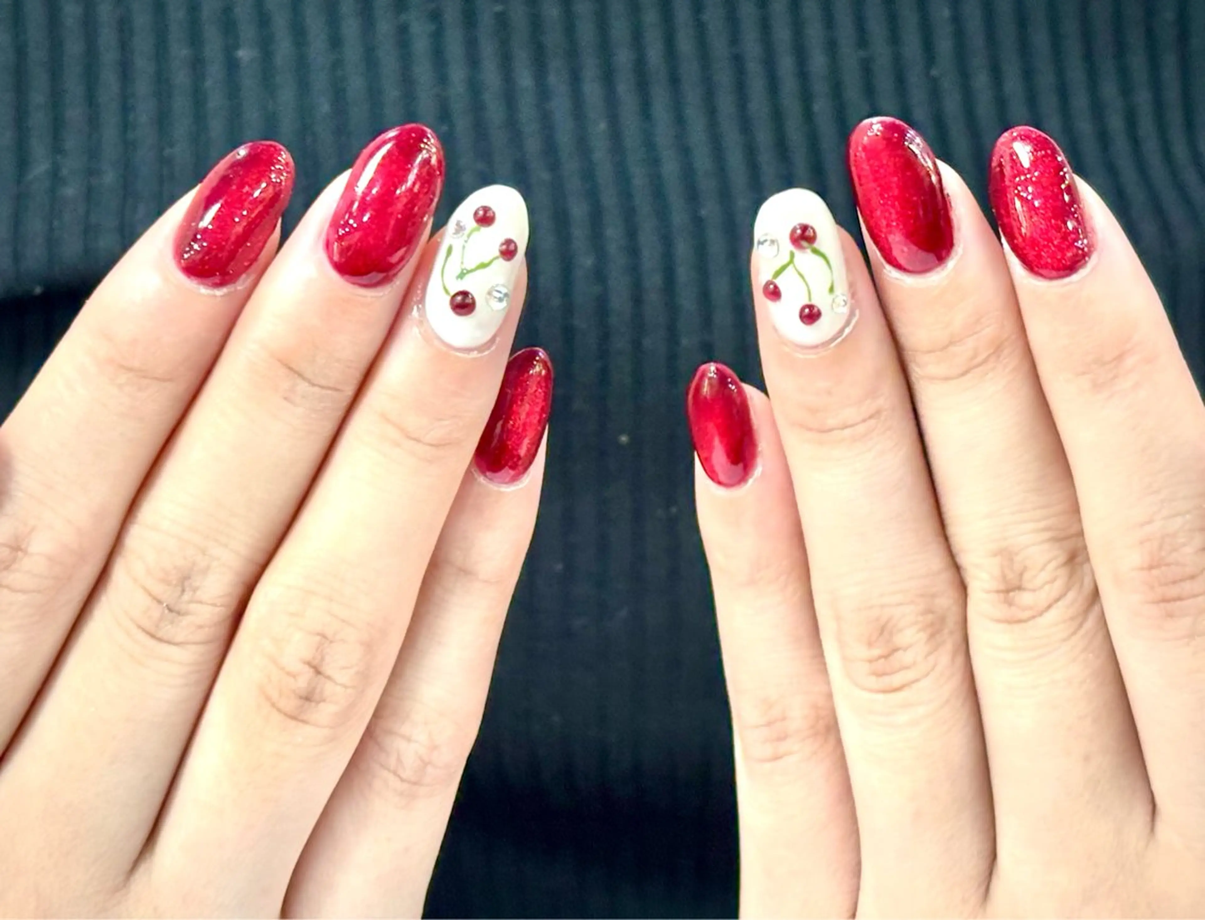 ネイル ゆうちゃんネイル フィルイン対応サロンのネイルデザイン