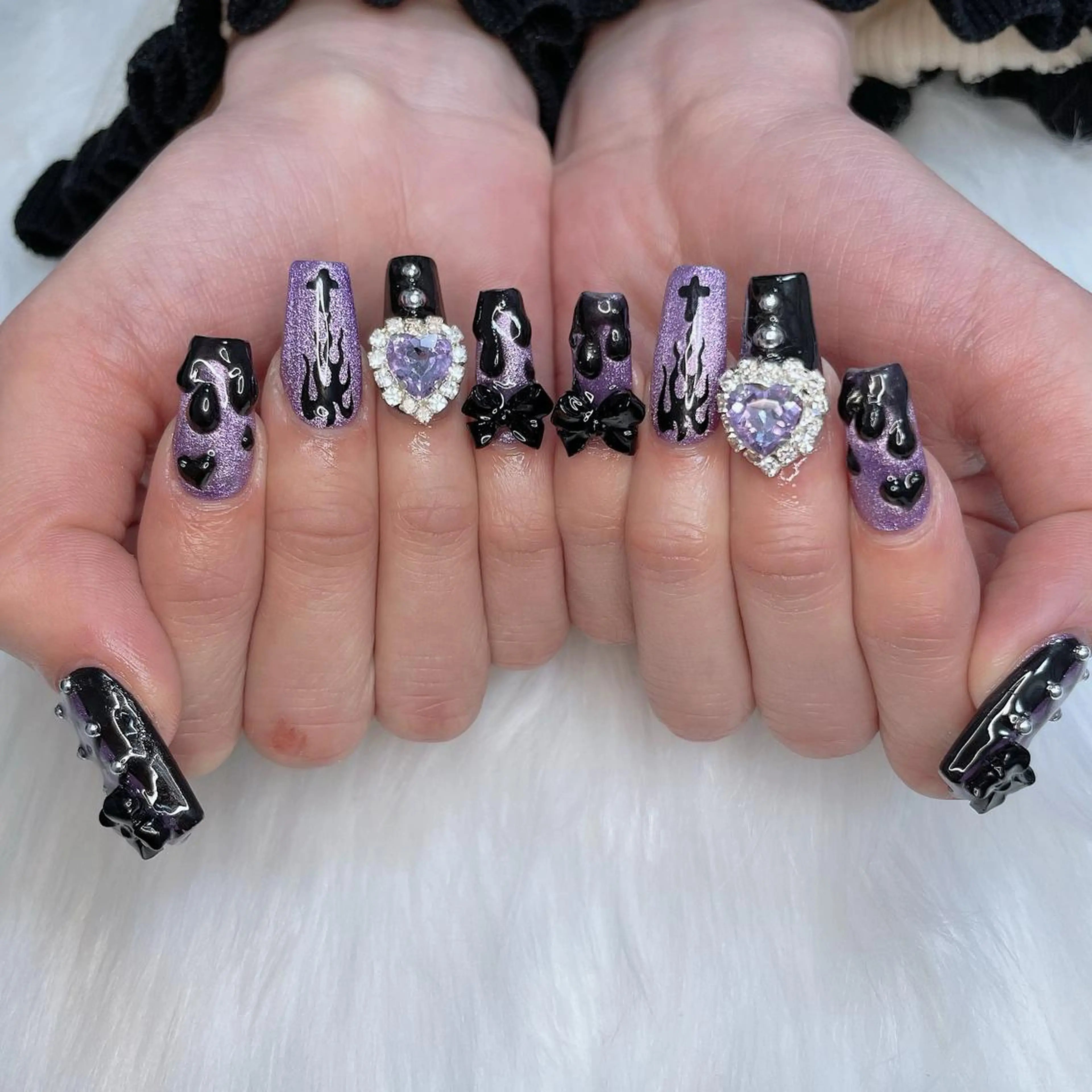 ネイル ハート ハンドネイル Kayo 💅のネイルデザイン