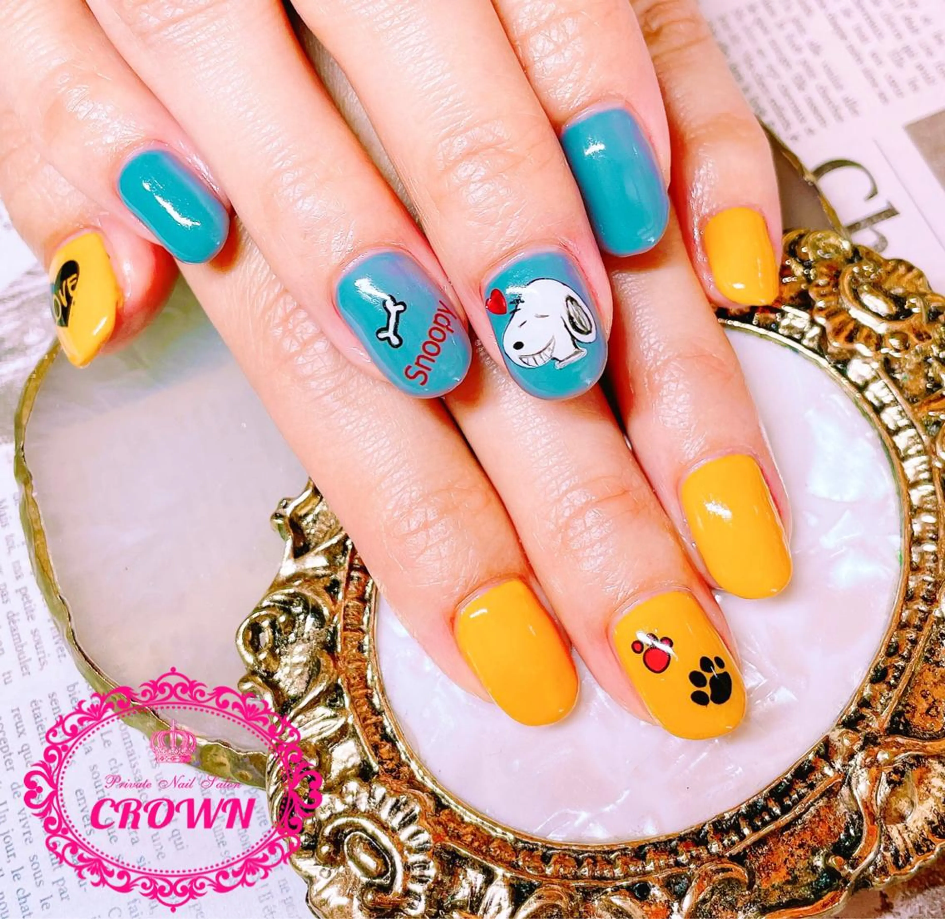 ネイル CROWN プライベートサロンのネイルデザイン