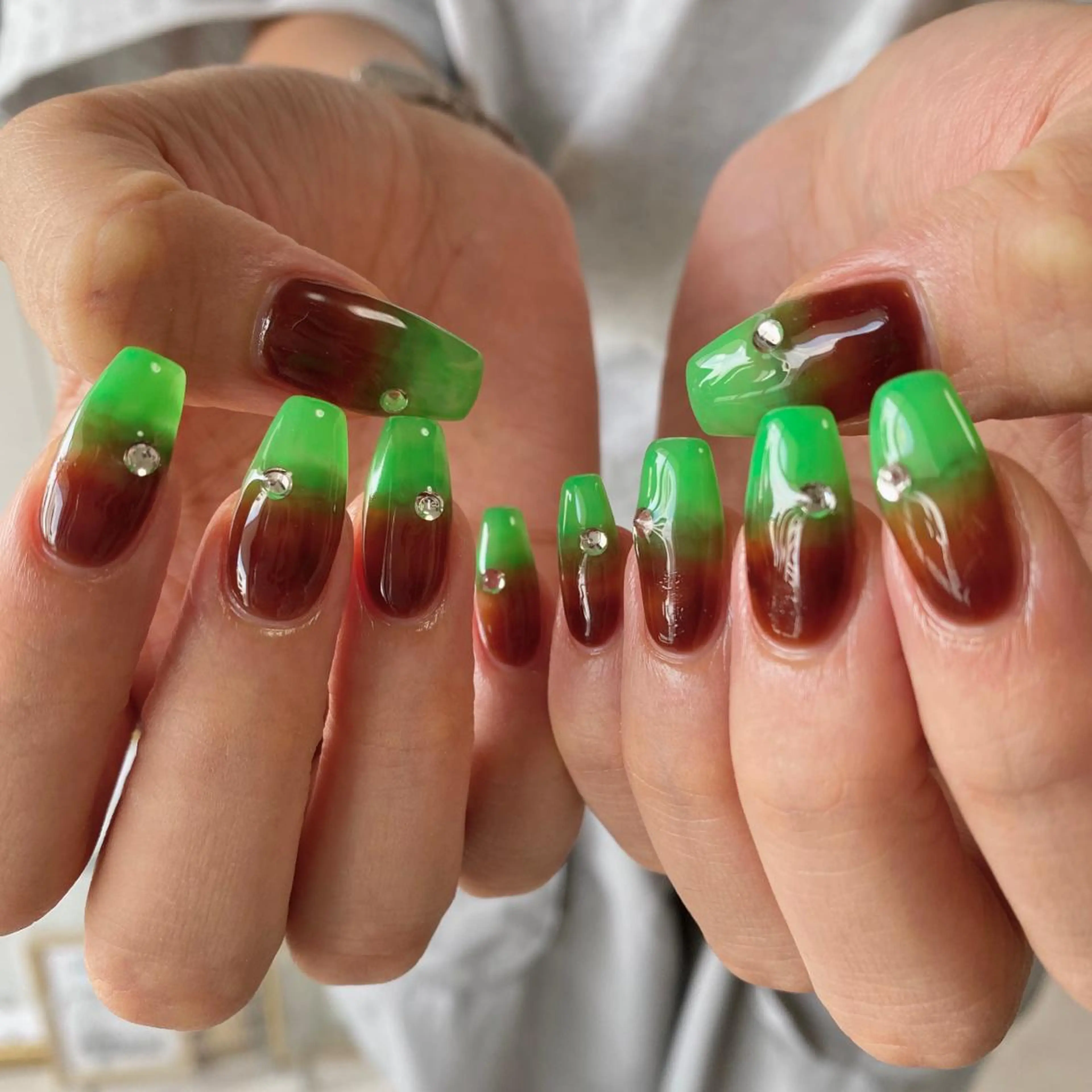 ネイル ハンドネイル Blomeel Nailのネイルデザイン