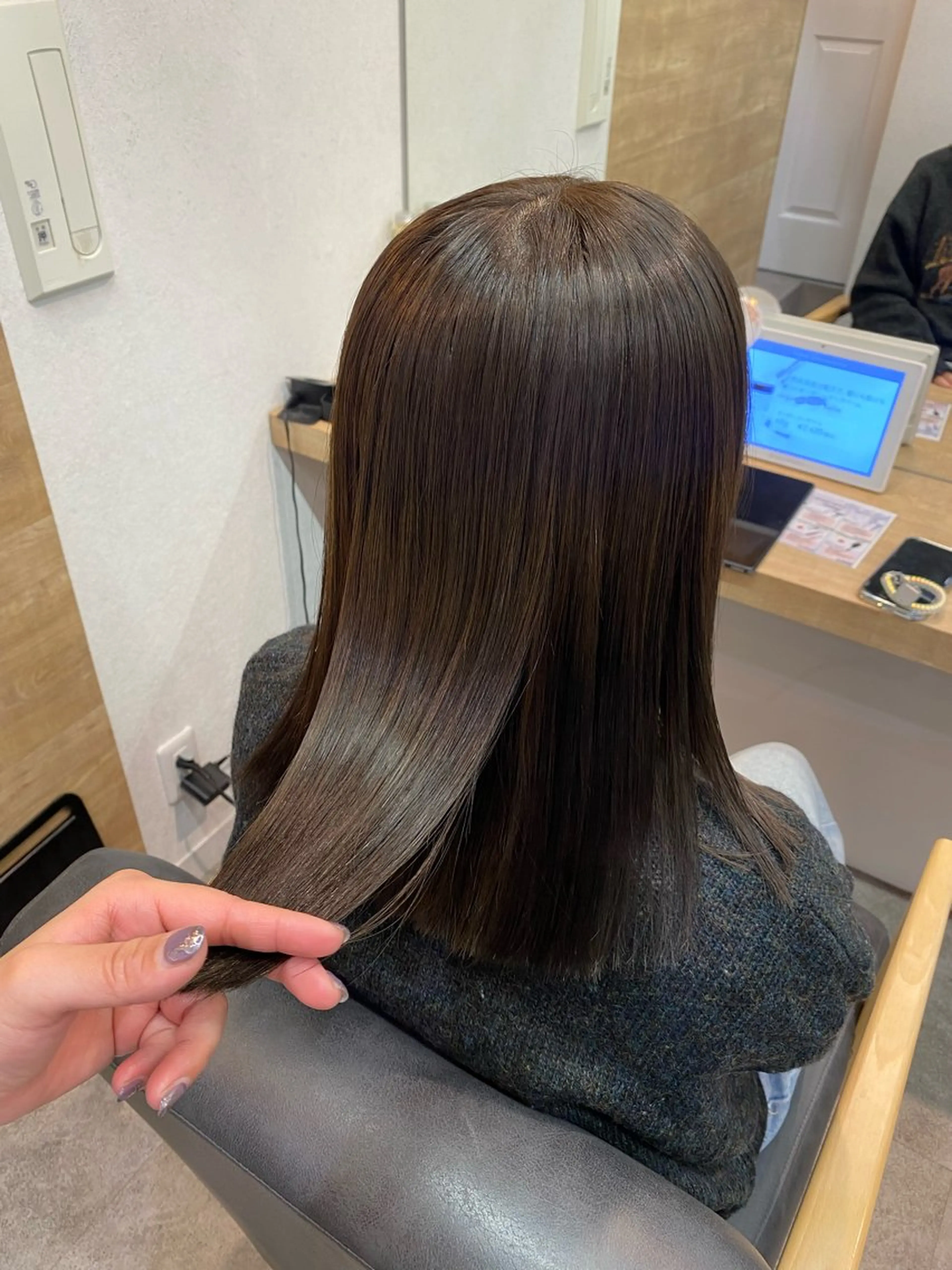 セミロング 🌀ボブ/ミディアム /パーマ🌀ayaのヘアスタイル