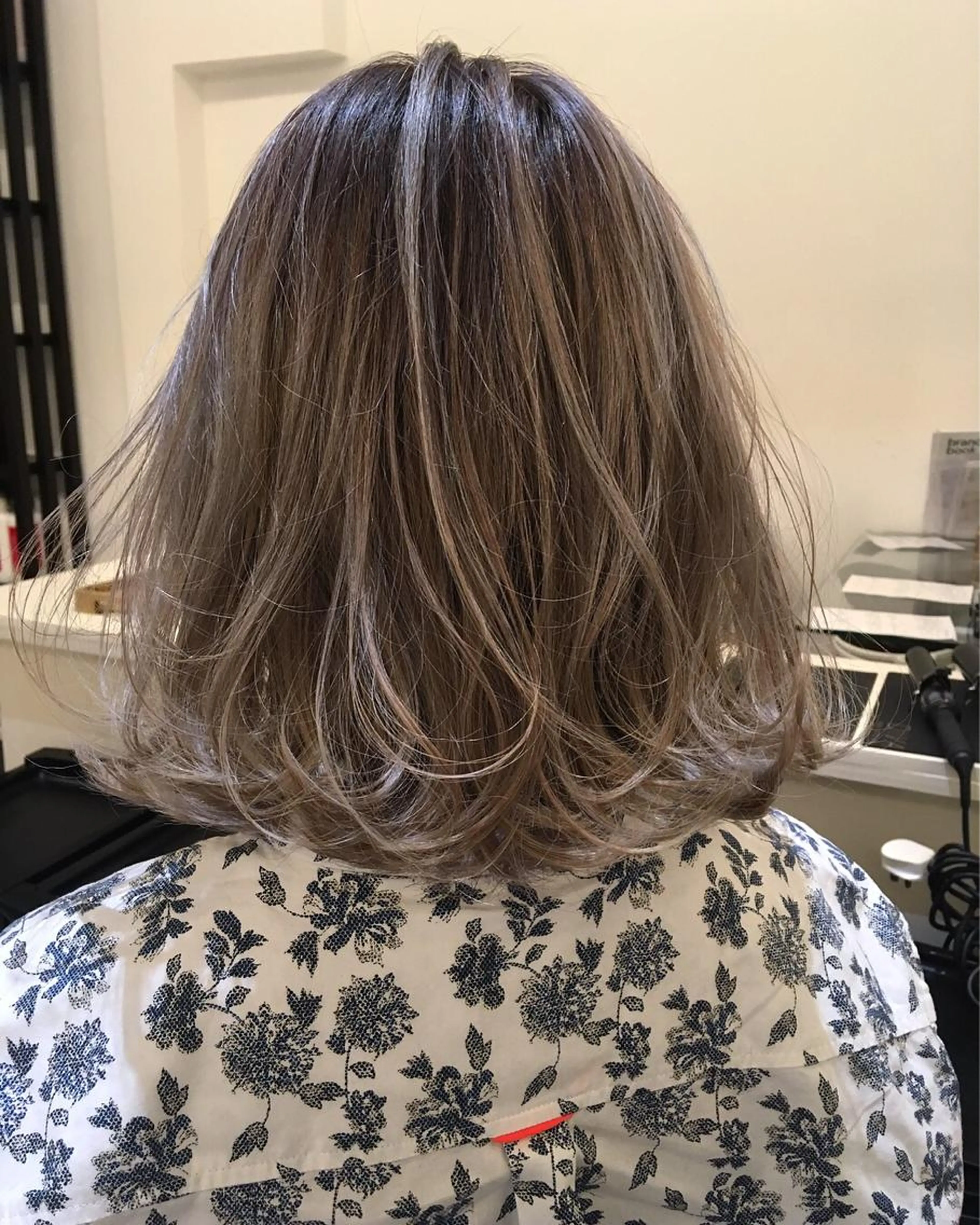 カット💇🏼‍♀️＋陰影3Dハイライトカラー🌈✨の写真